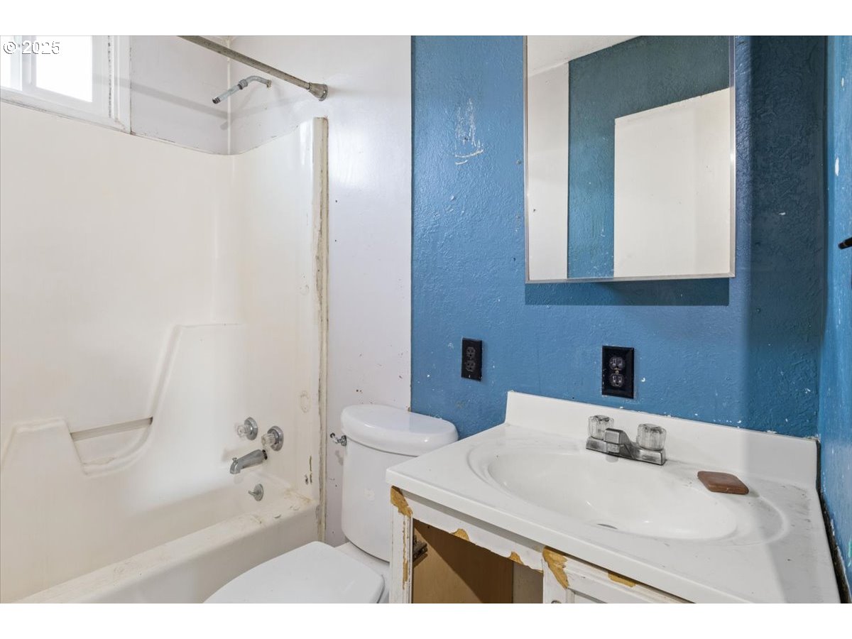 property viewer photo 27