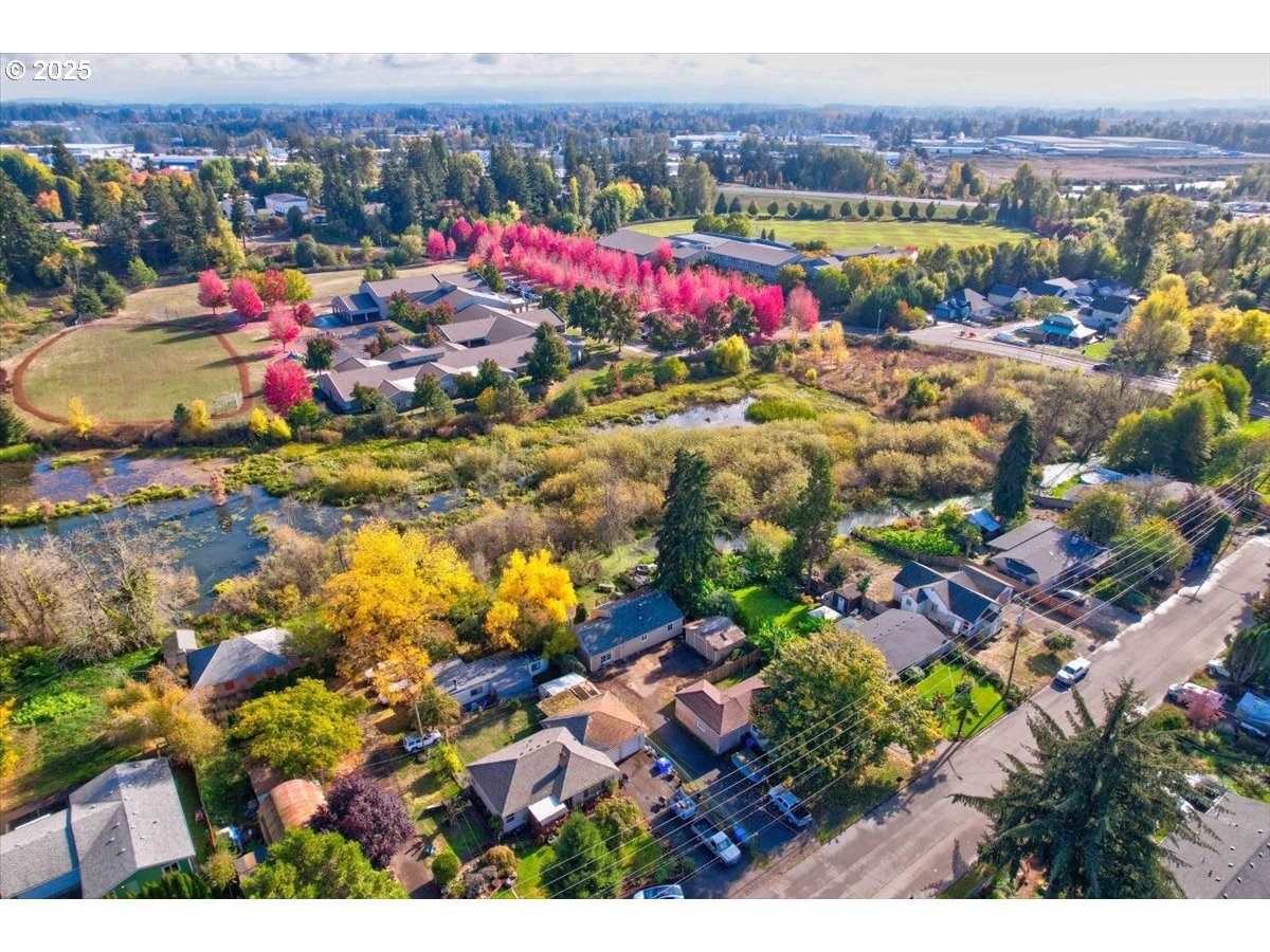 property viewer photo 38