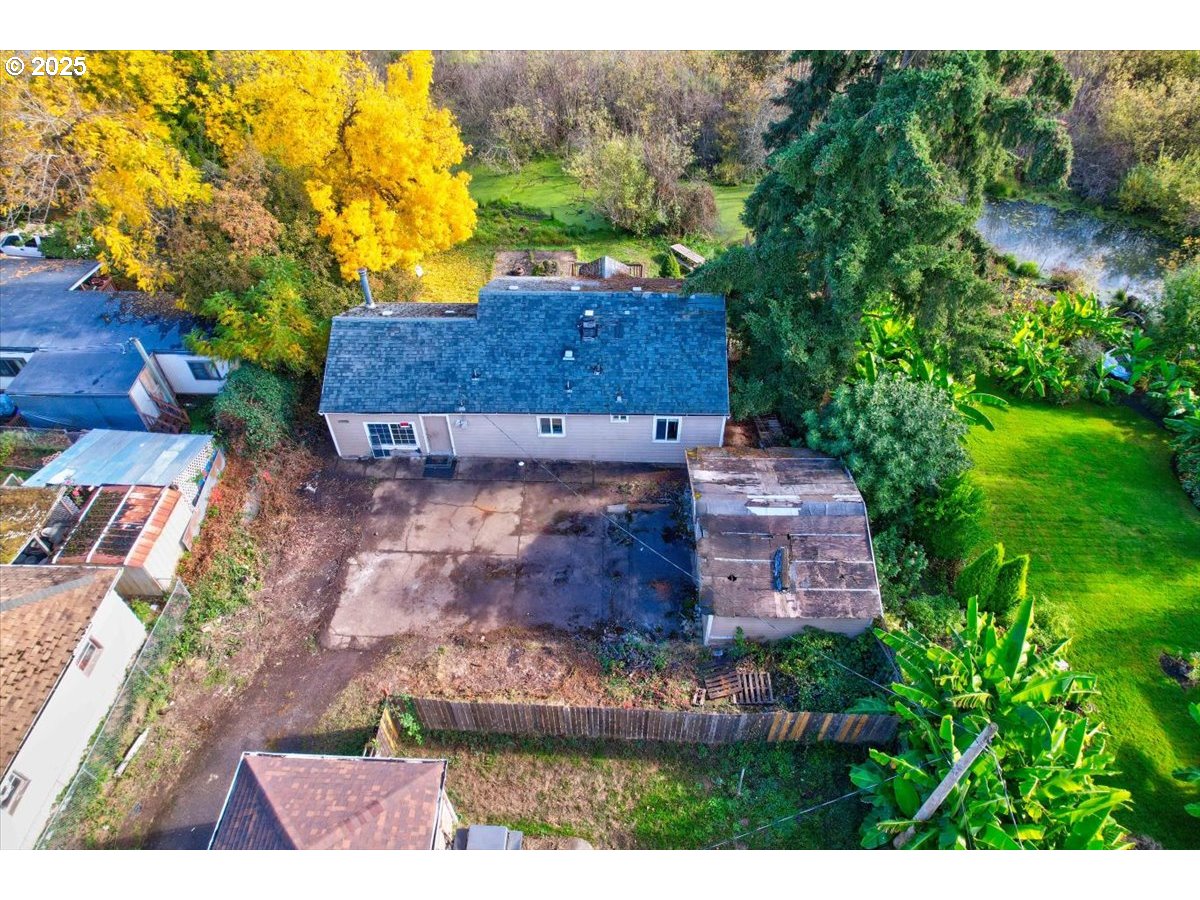 property viewer photo 4