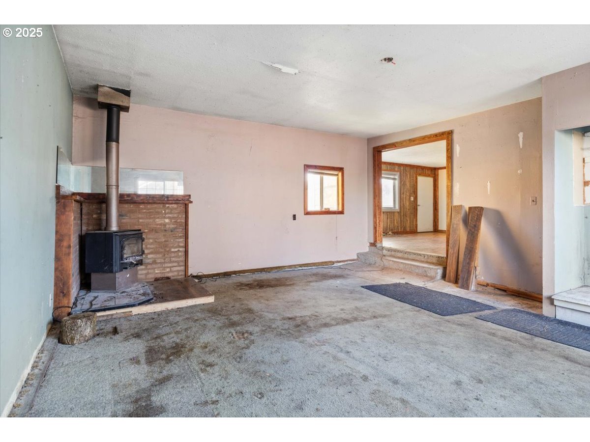 property viewer photo 9