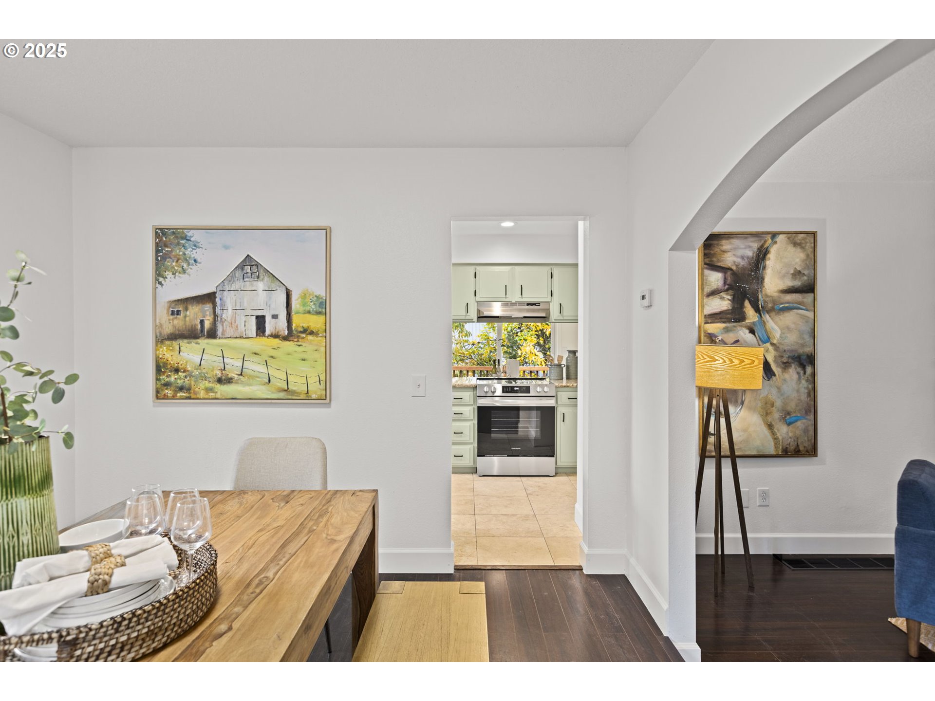 property viewer photo 10