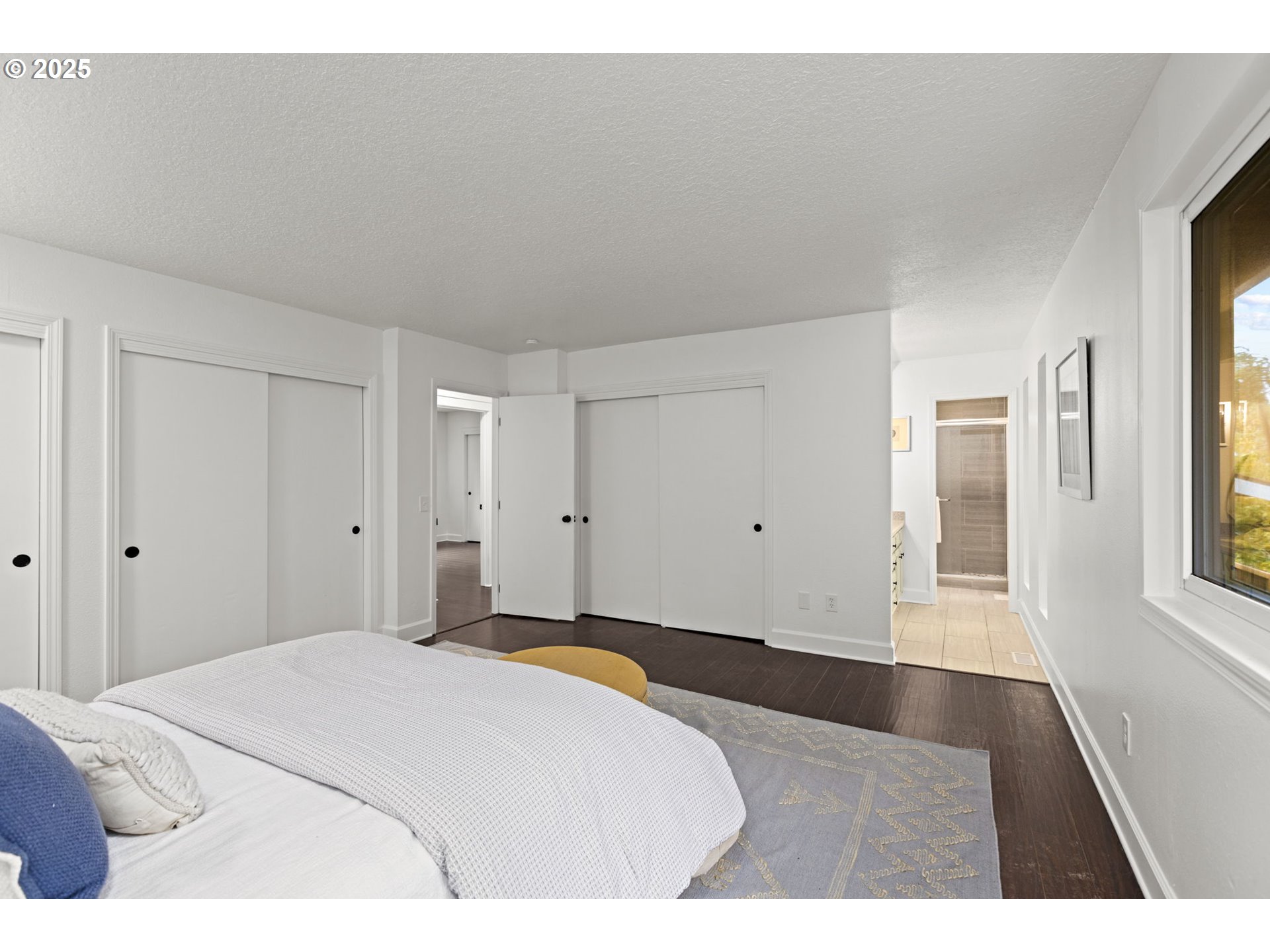 property viewer photo 21