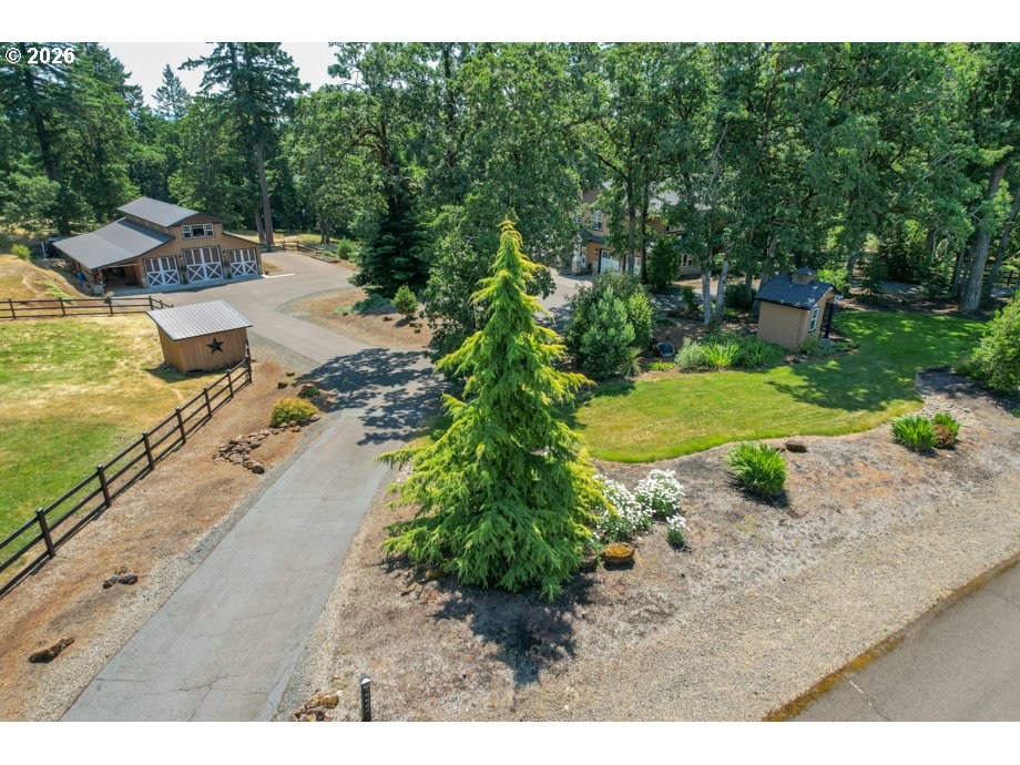 main property photo 47