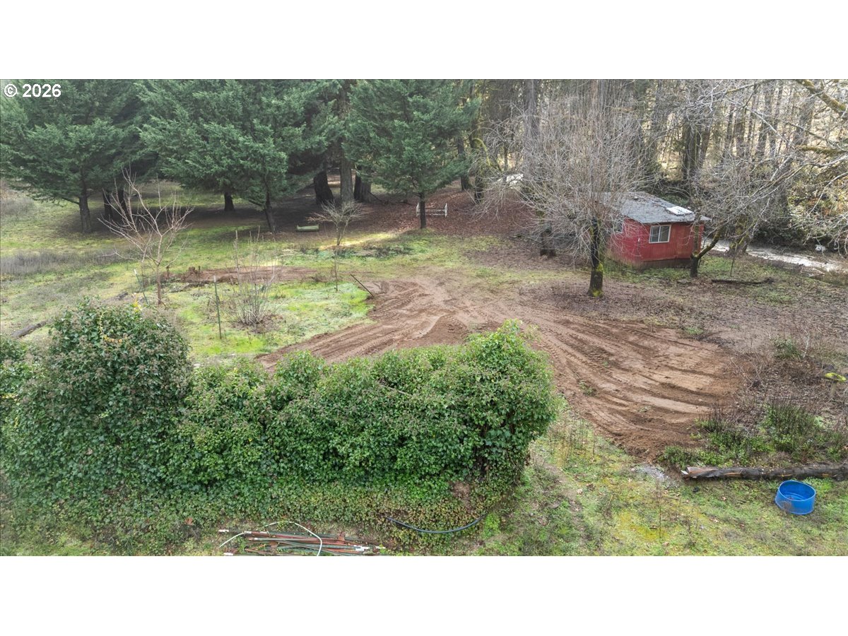 main property photo 16