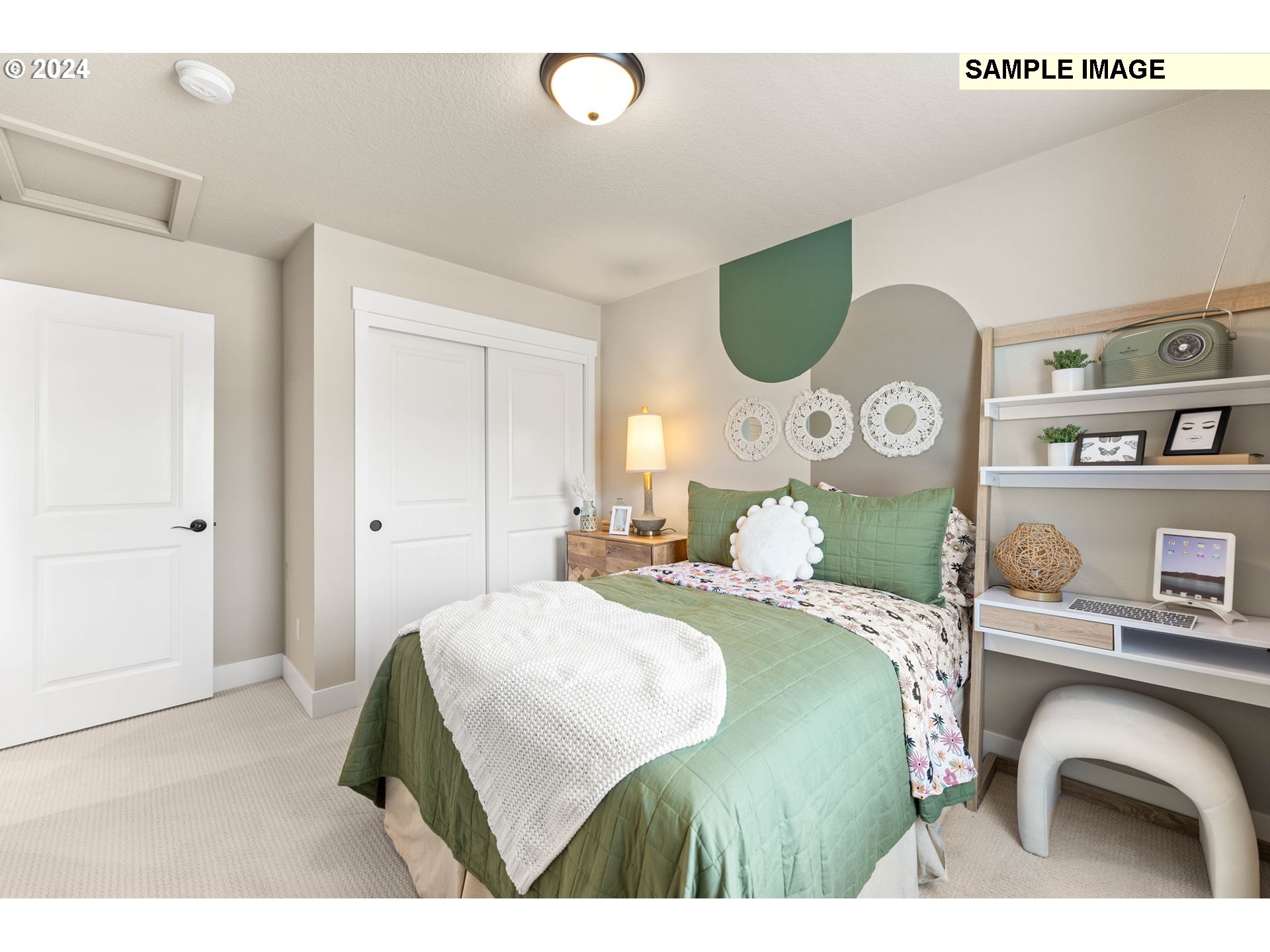 property viewer photo 12