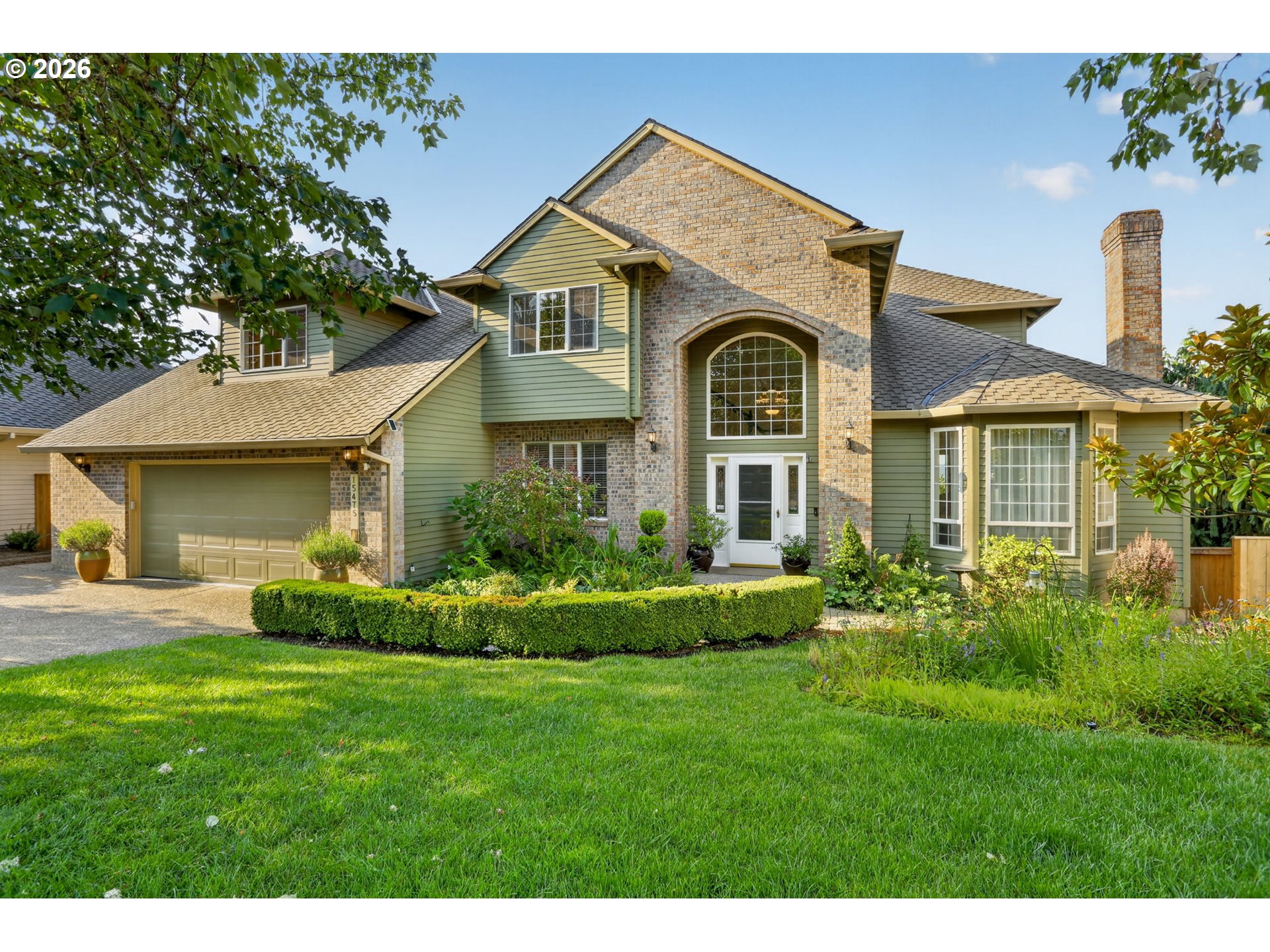 main property photo 0