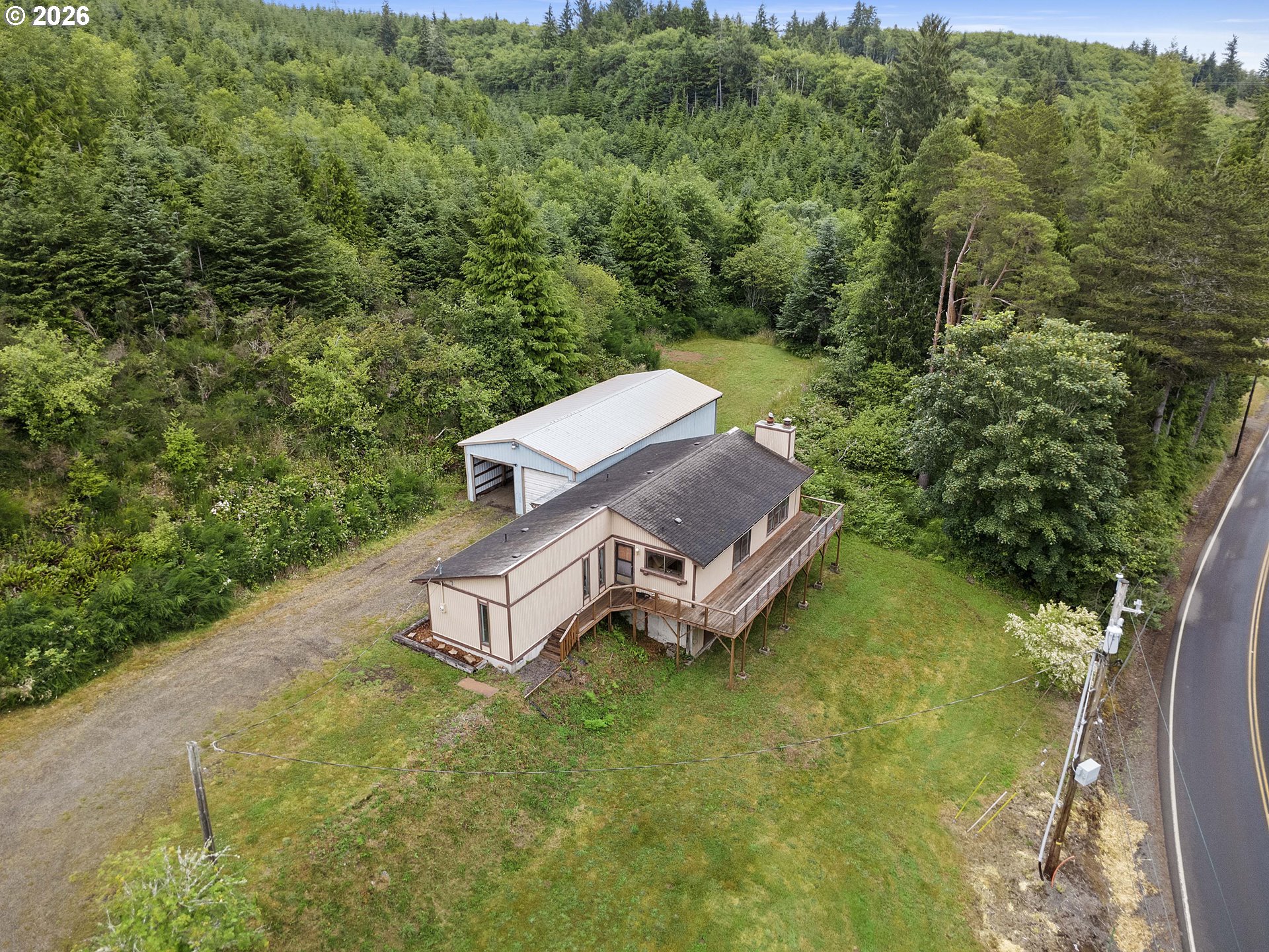 main property photo 31