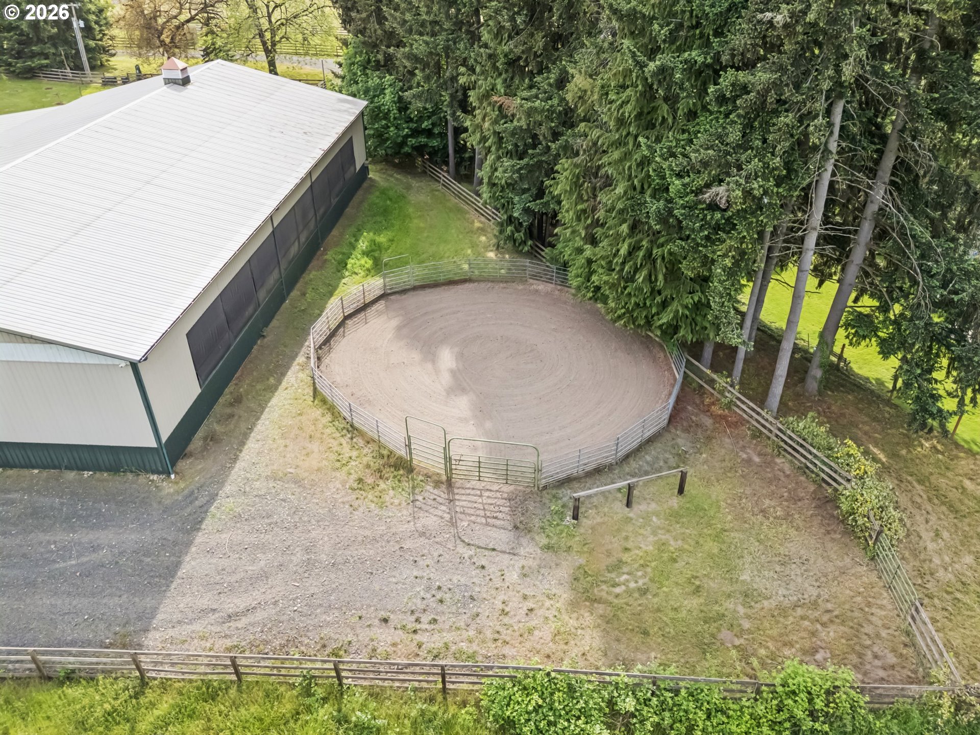 main property photo 43