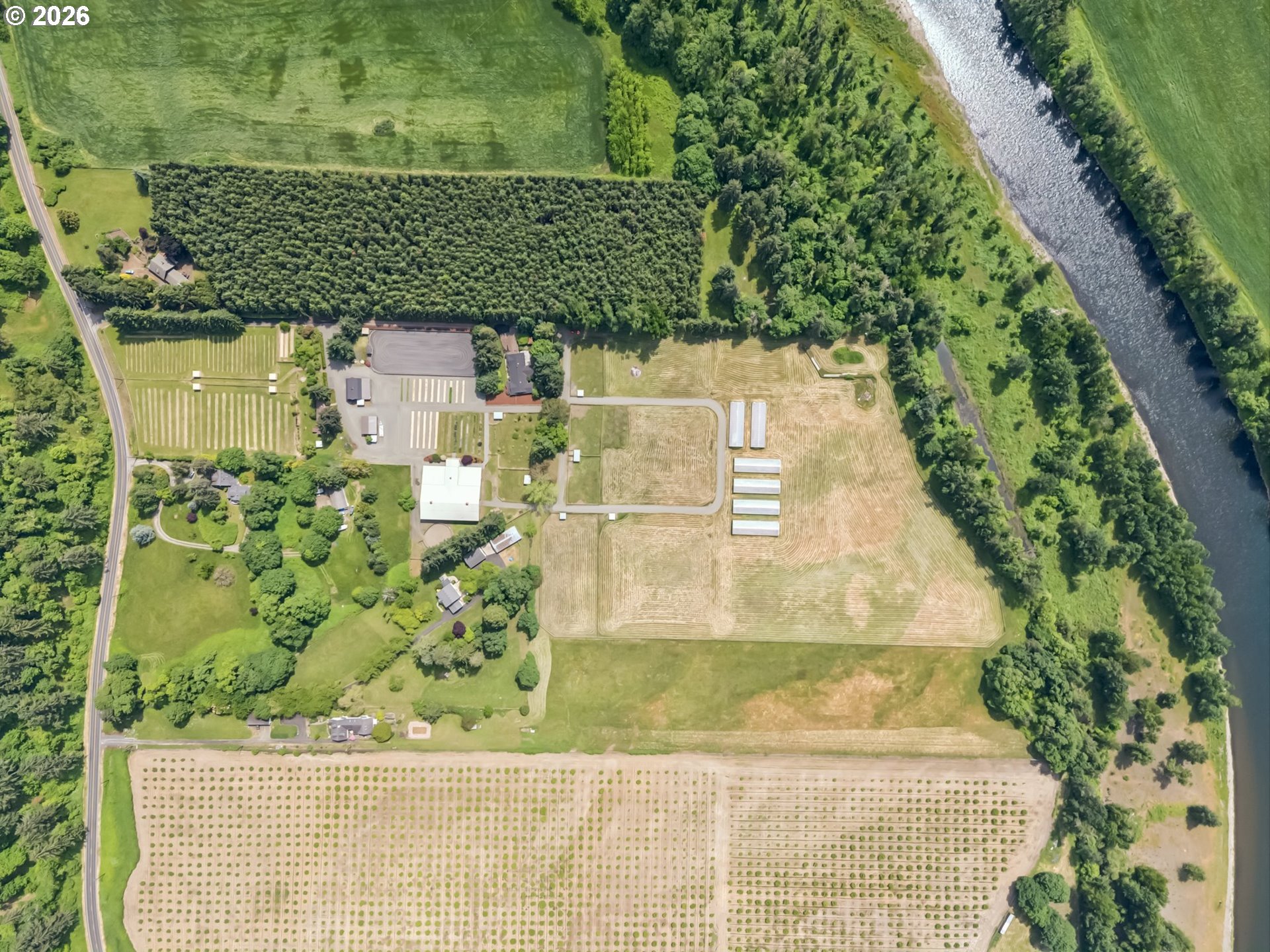 main property photo 47