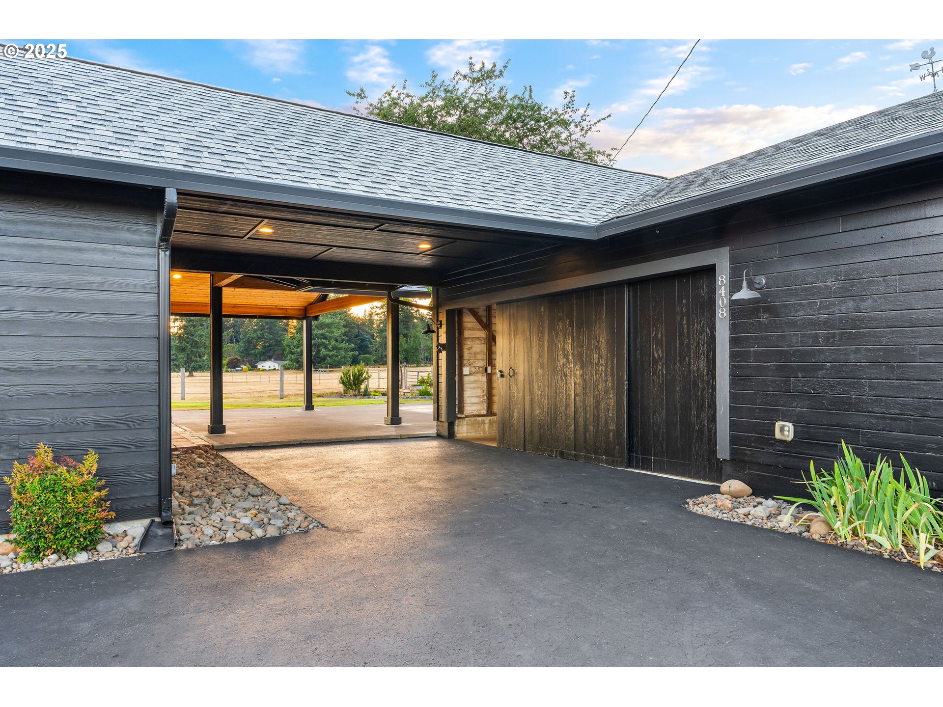 property viewer photo 24