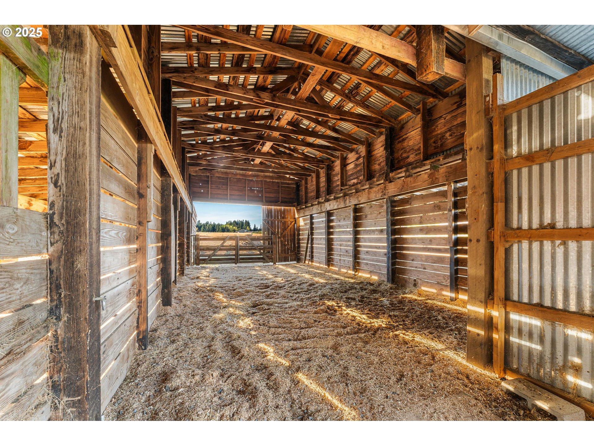 property viewer photo 28