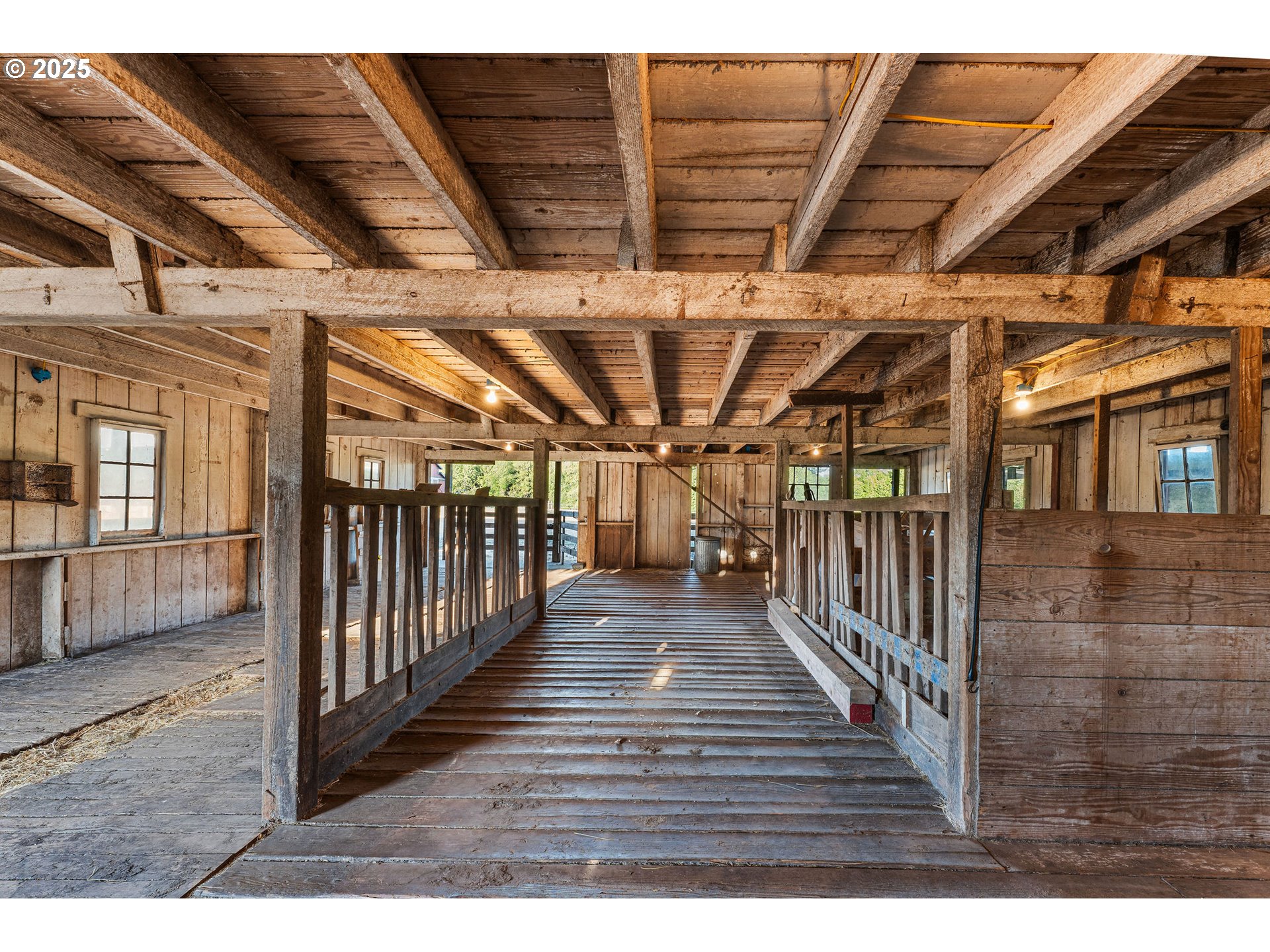 property viewer photo 31