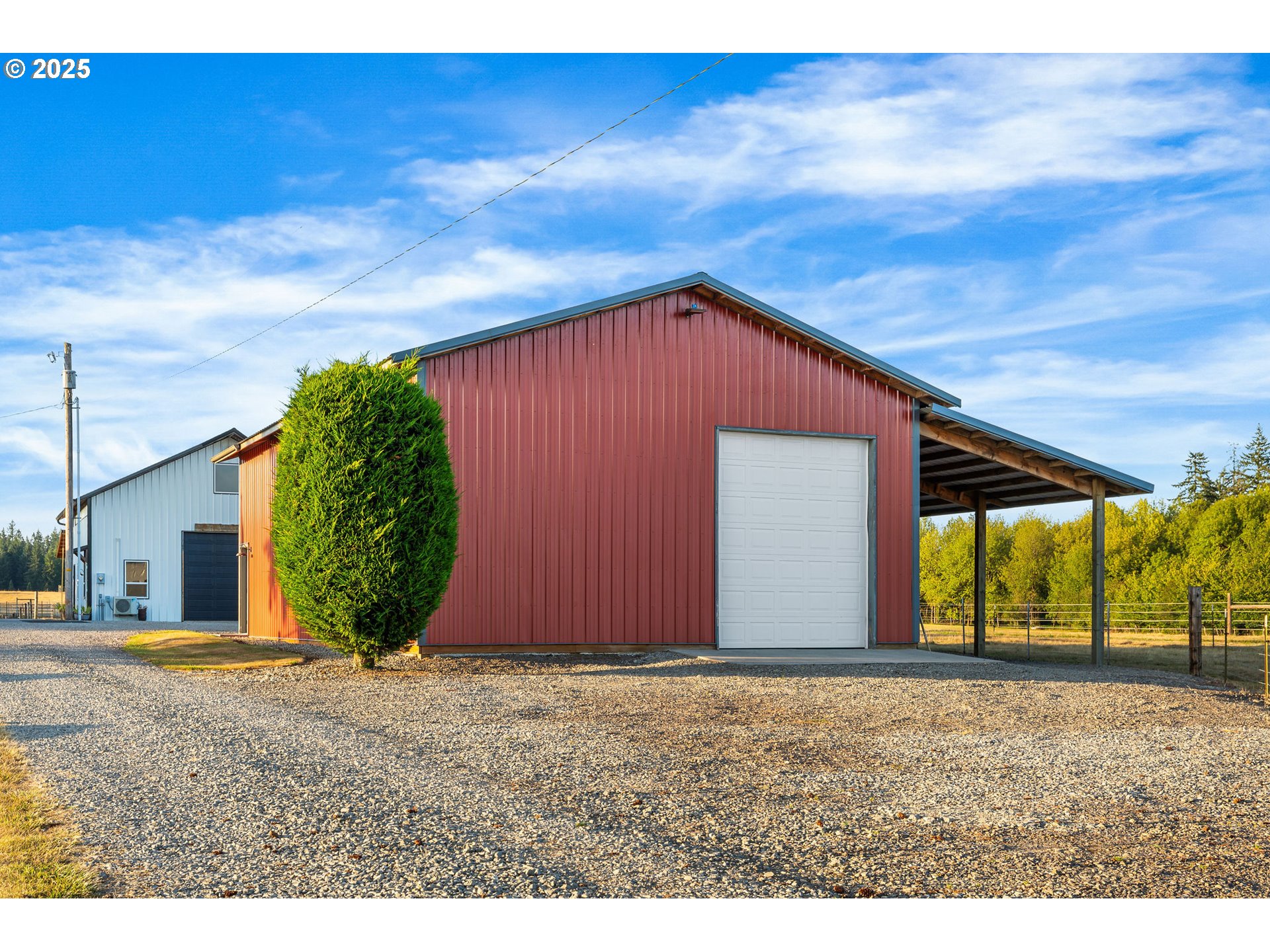 property viewer photo 42