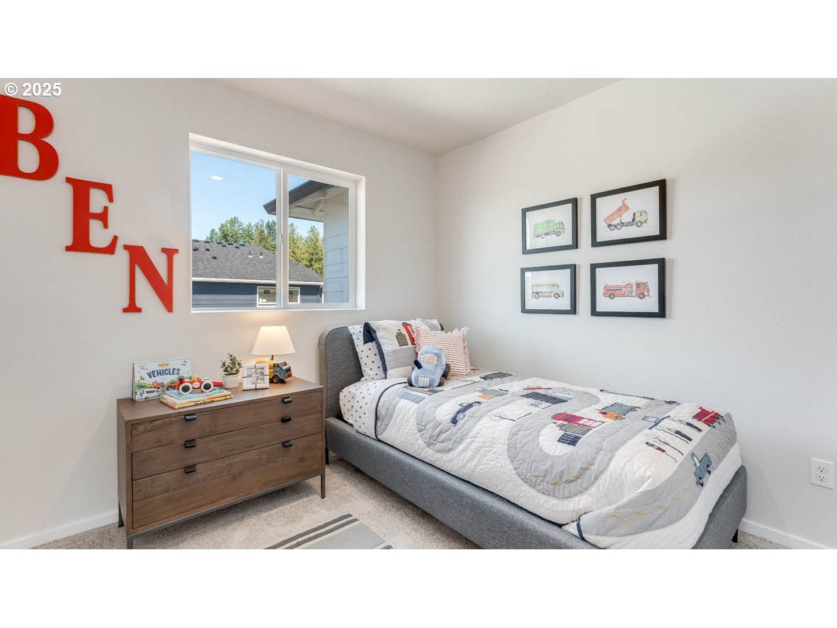 property viewer photo 18