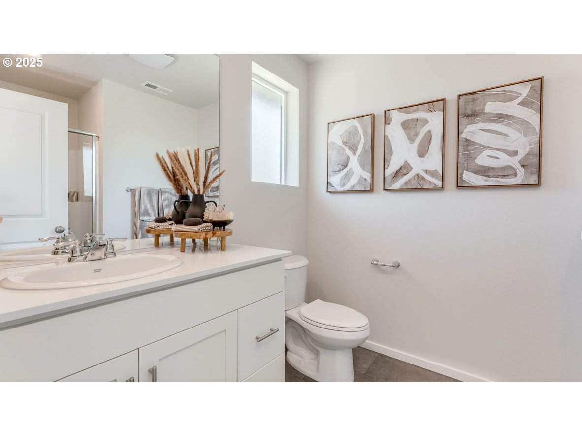 property viewer photo 24