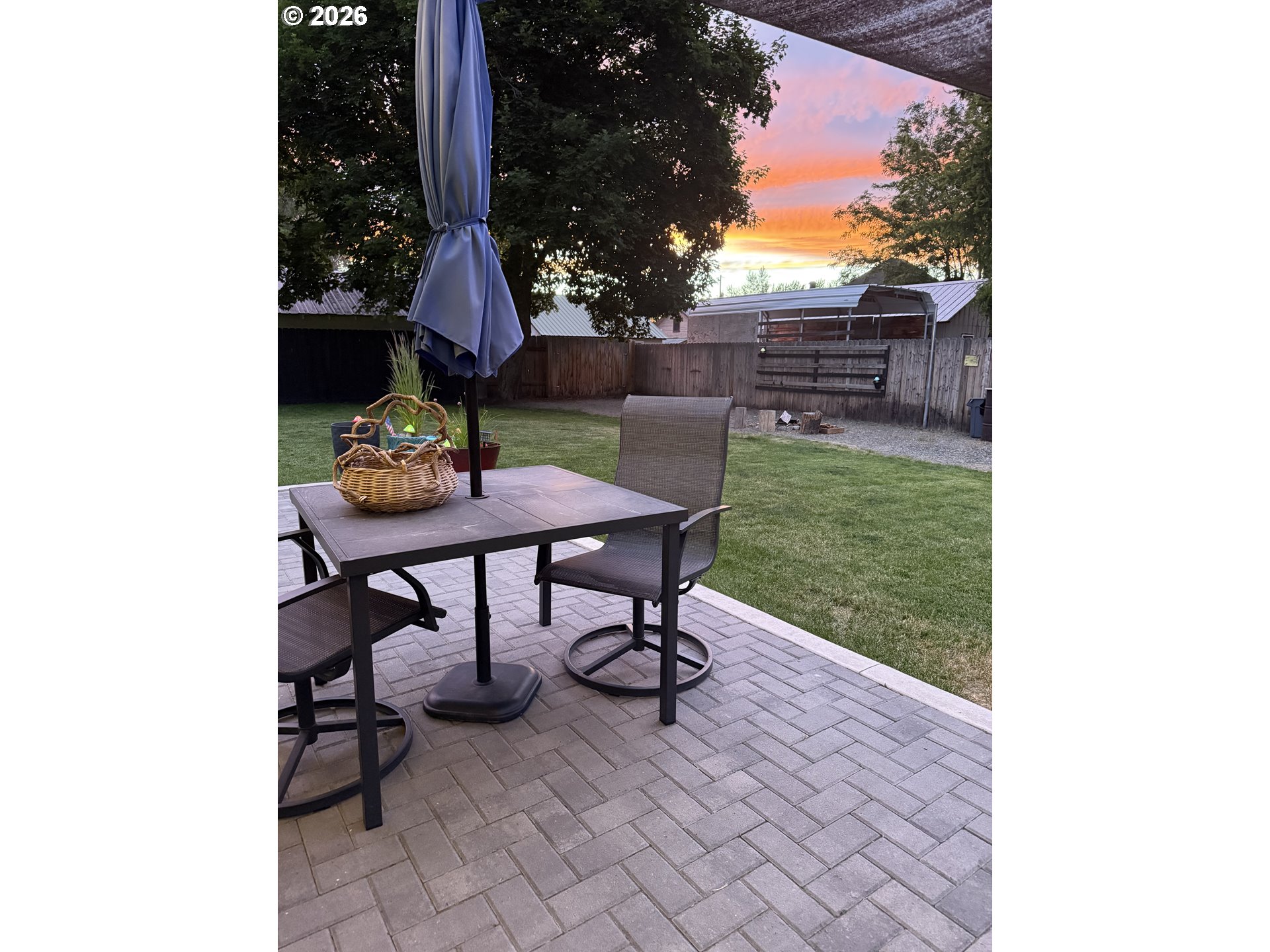 main property photo 17
