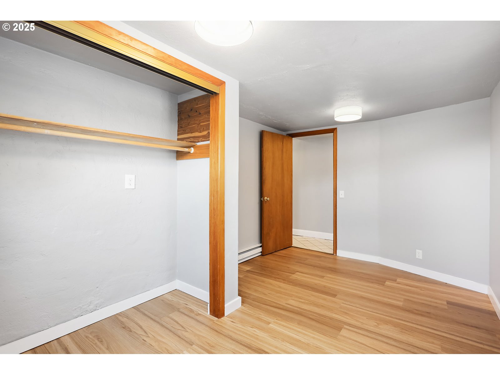 property viewer photo 14