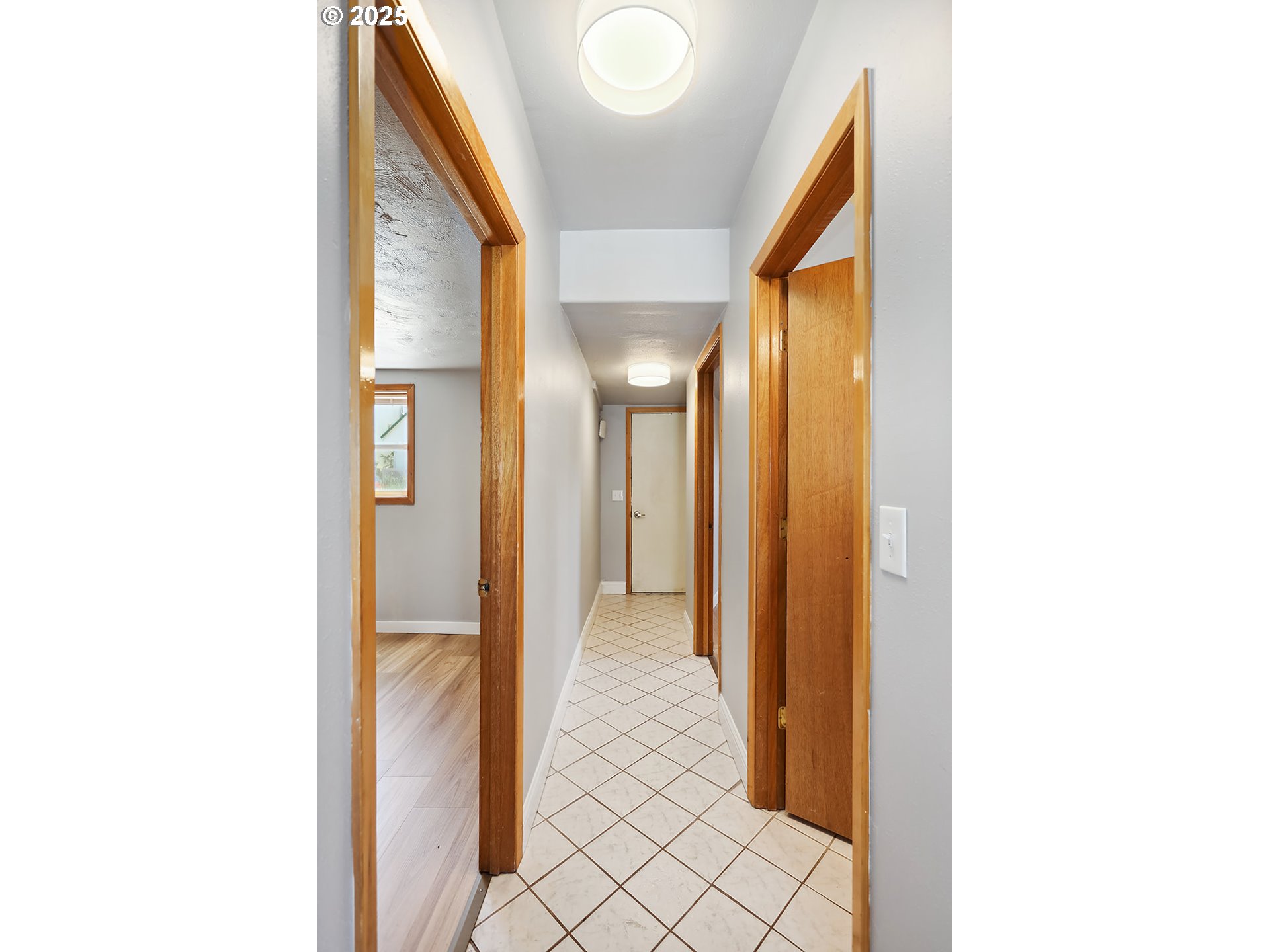 property viewer photo 15