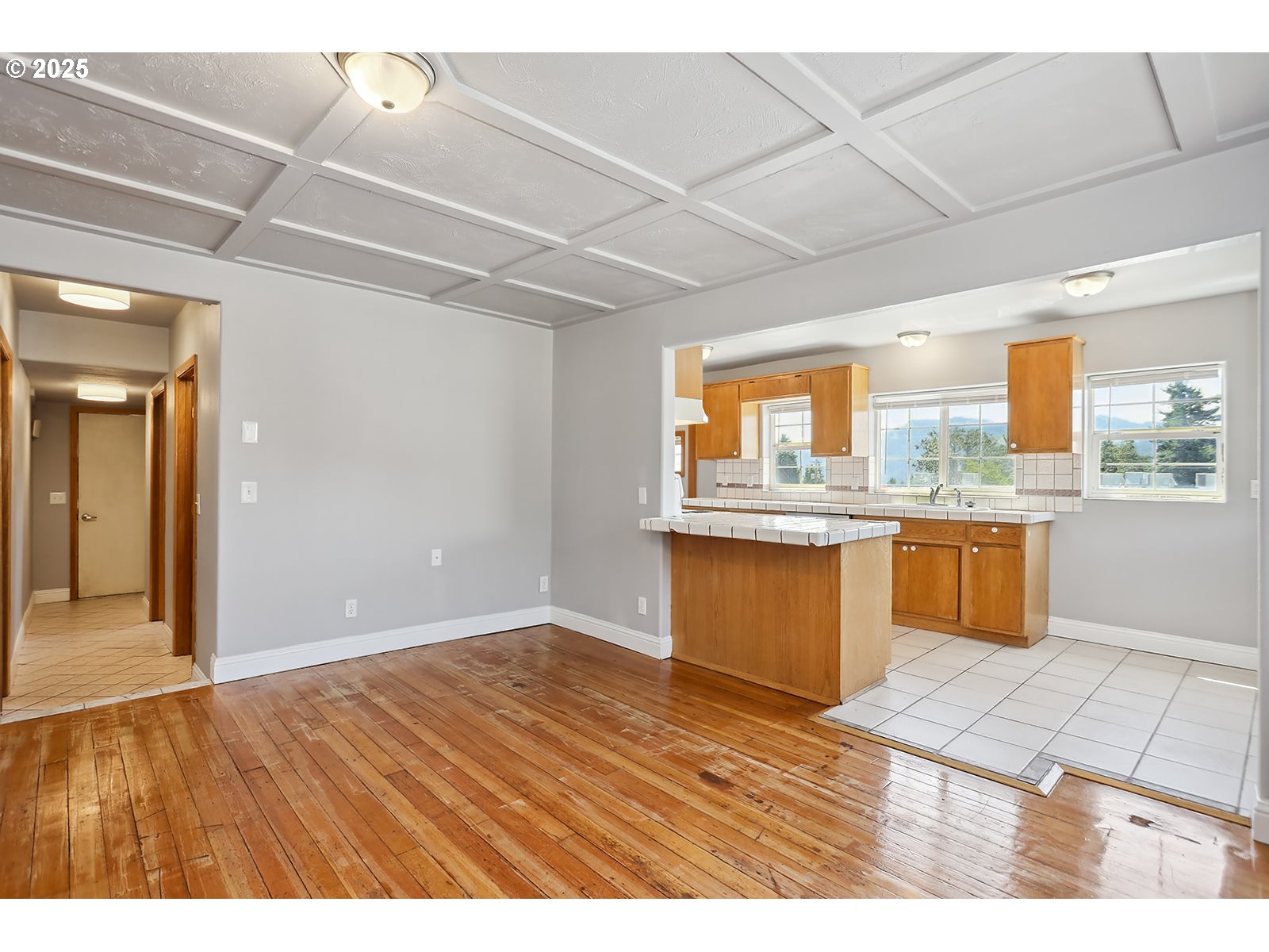 property viewer photo 20