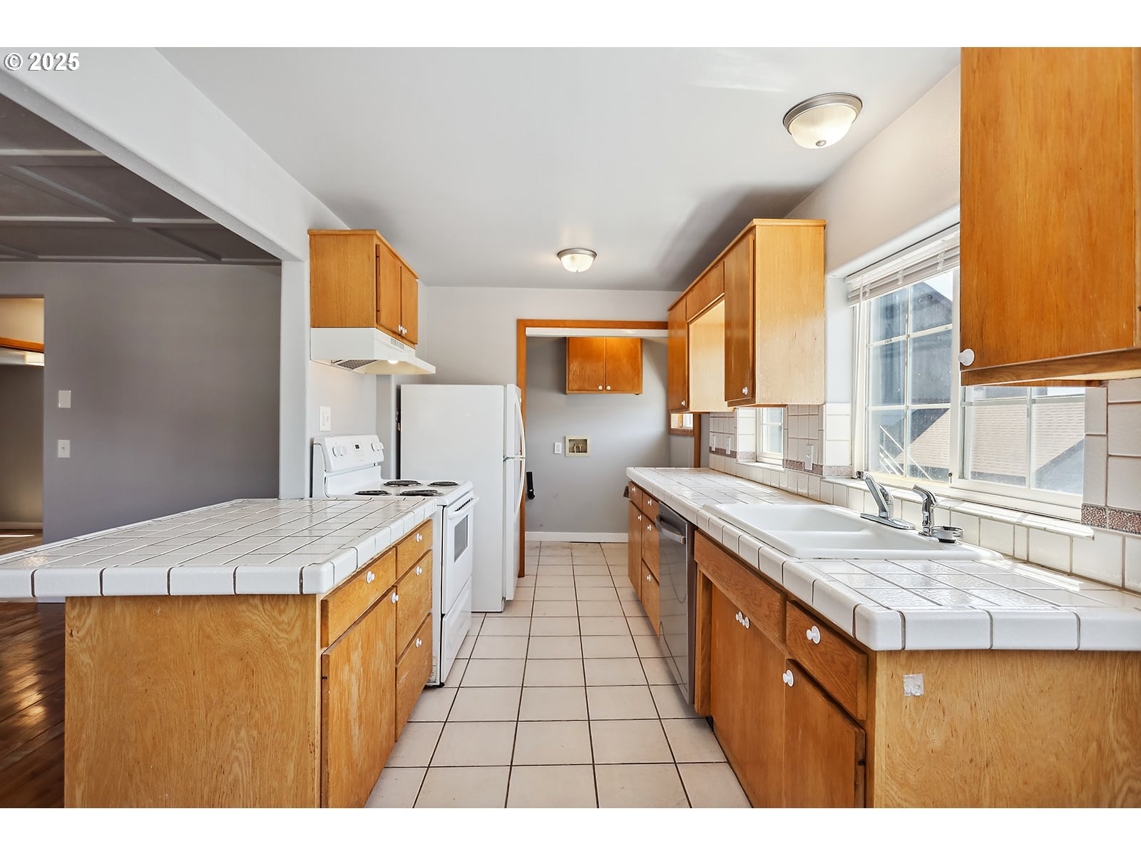property viewer photo 24