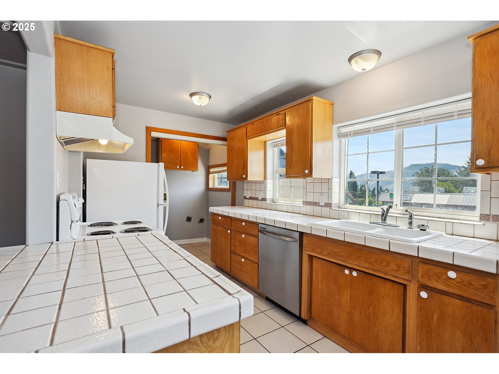 property viewer photo 25