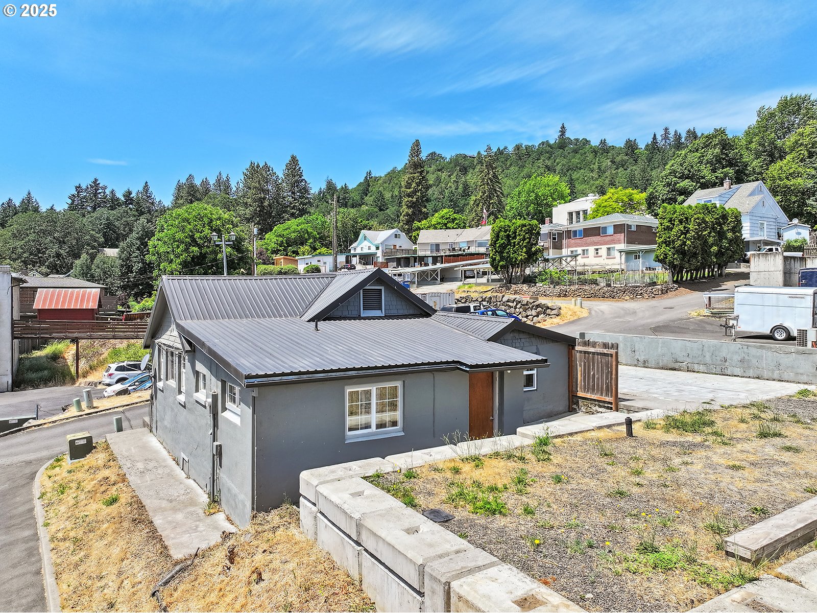 property viewer photo 35