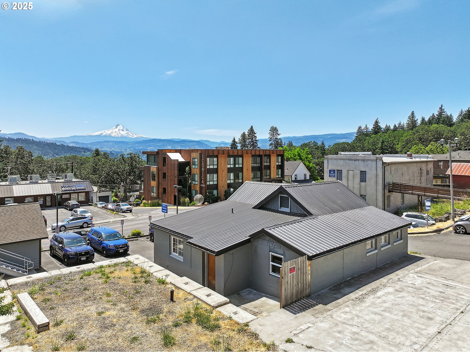 property viewer photo 37