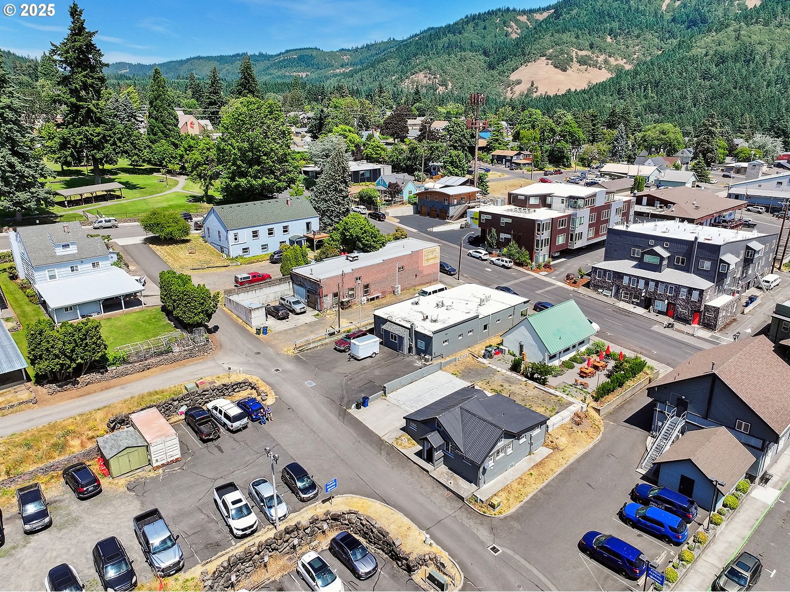 property viewer photo 43