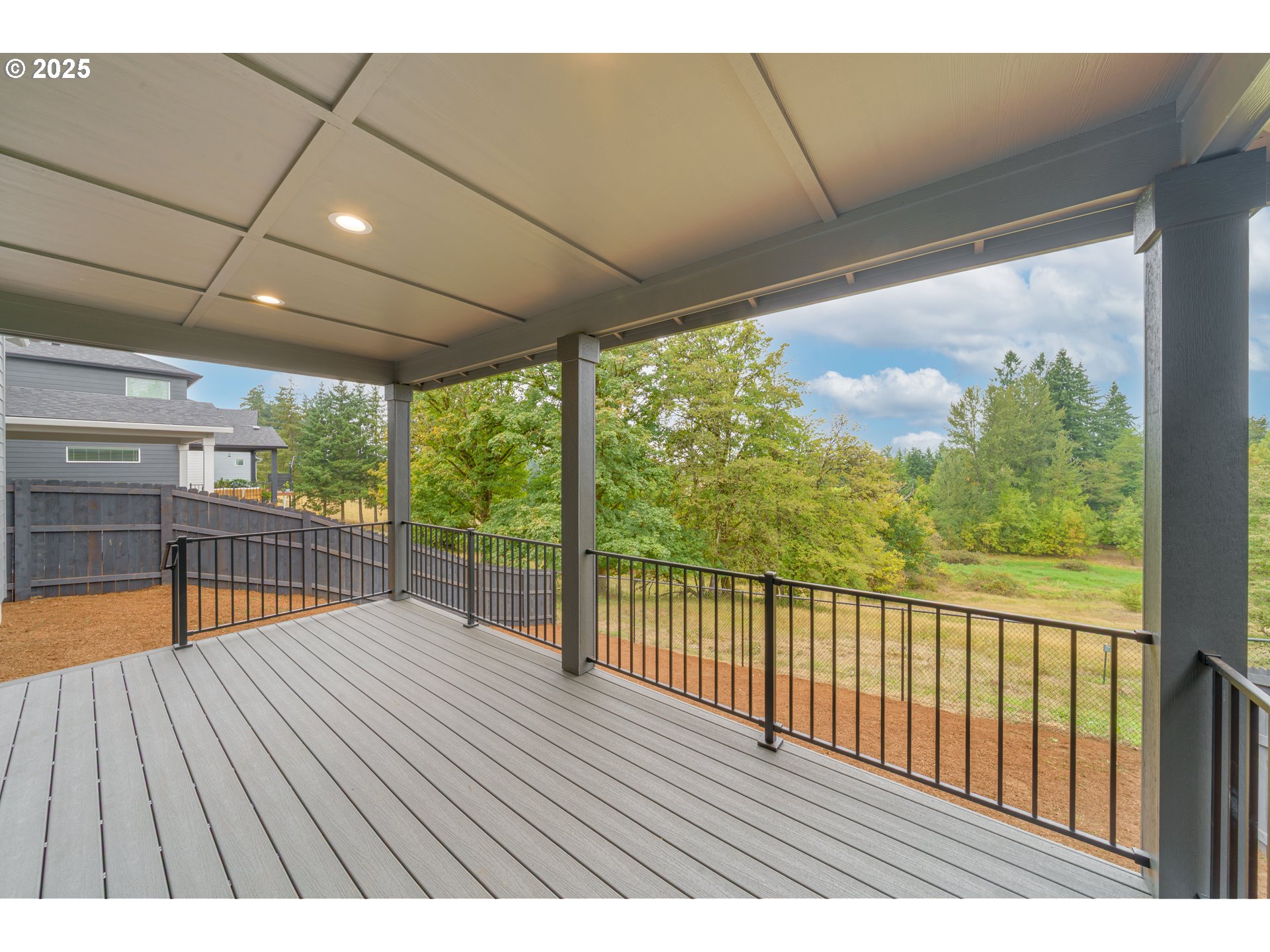 property viewer photo 1
