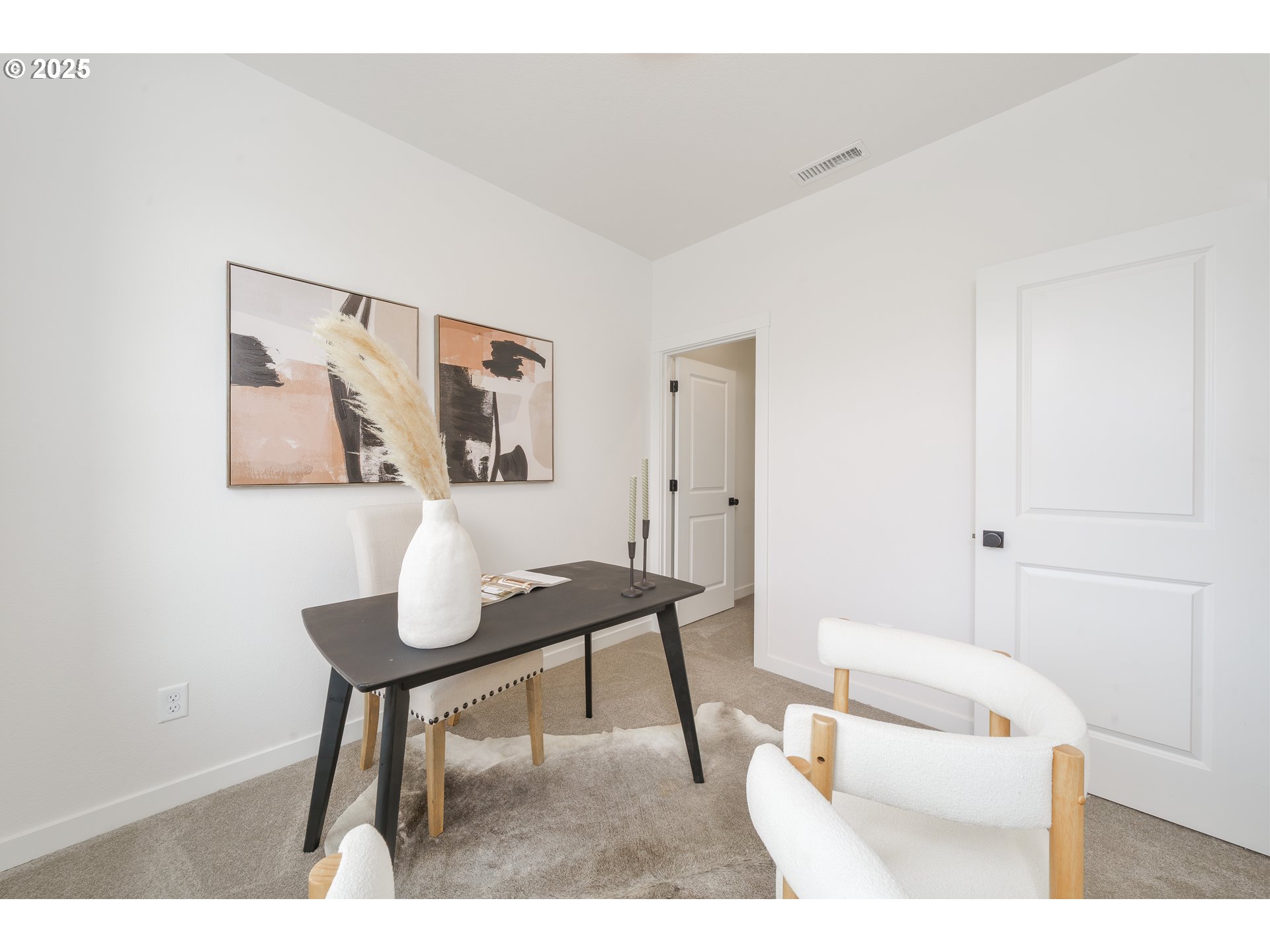 property viewer photo 5