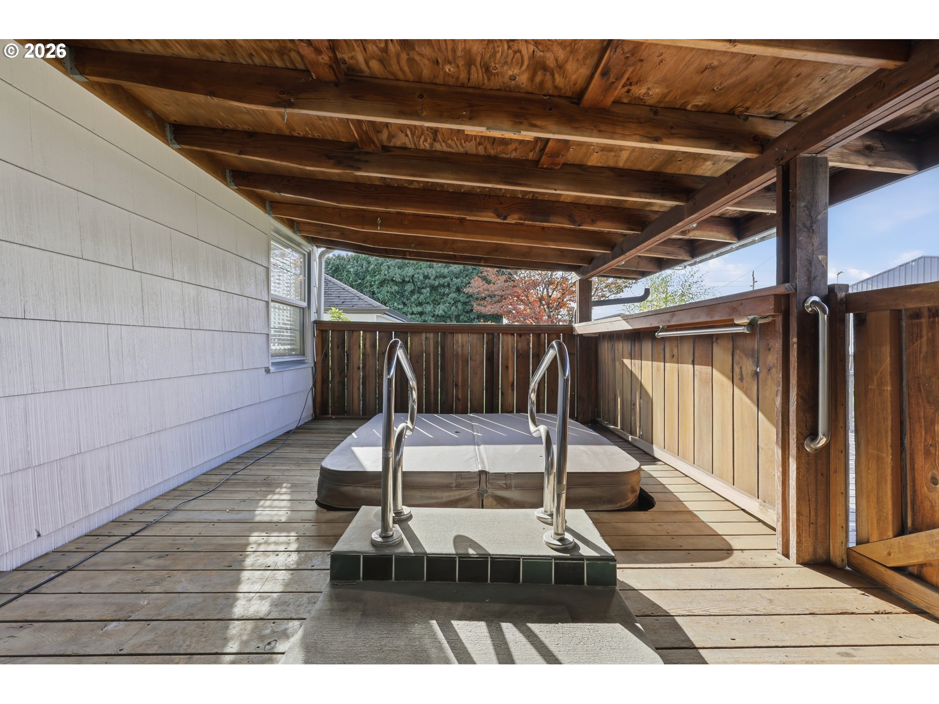 main property photo 39