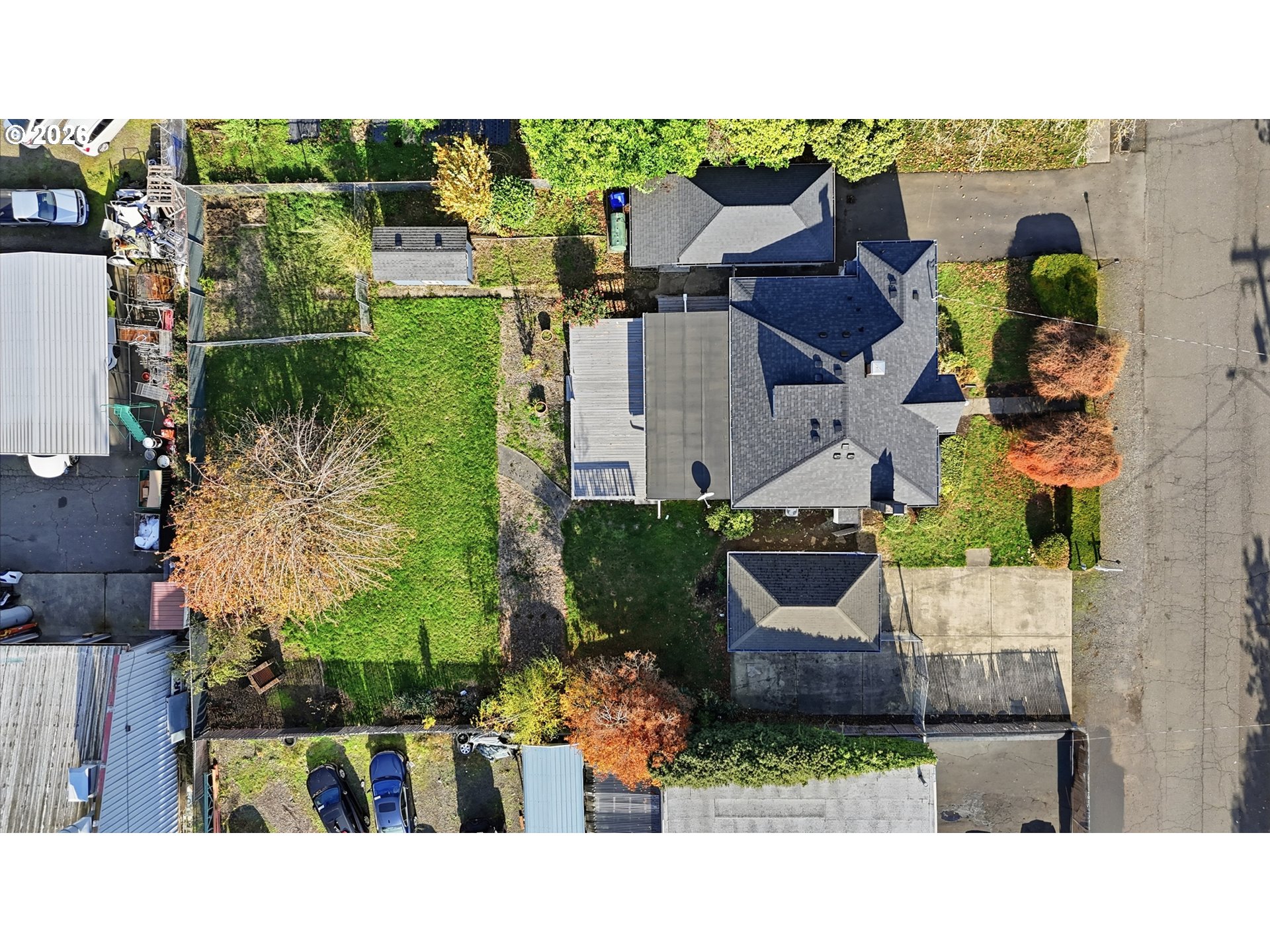 main property photo 46
