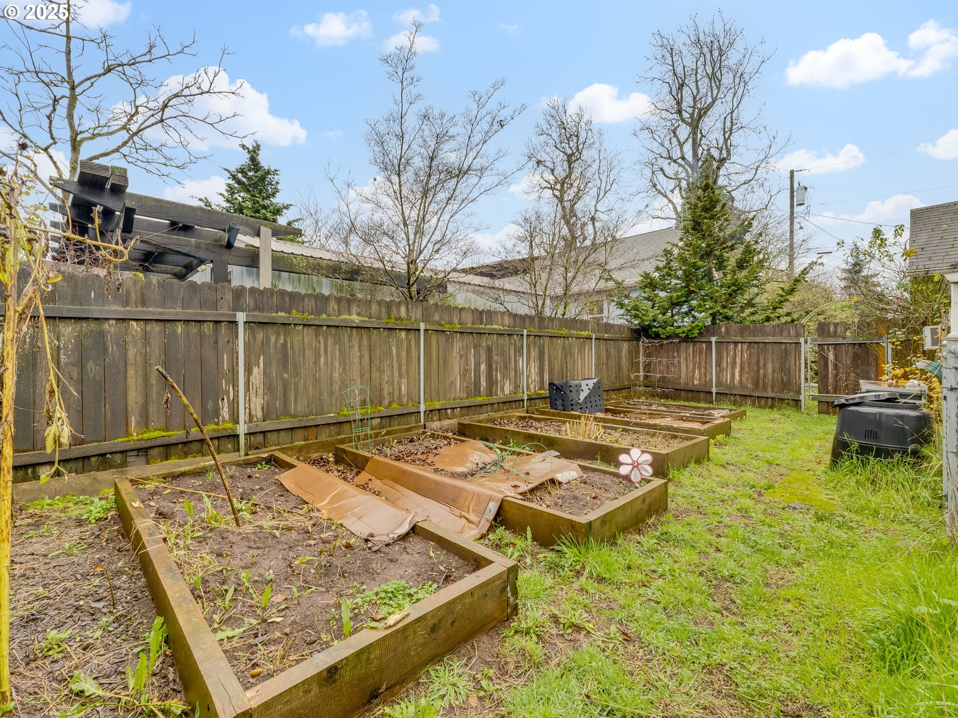 property viewer photo 26