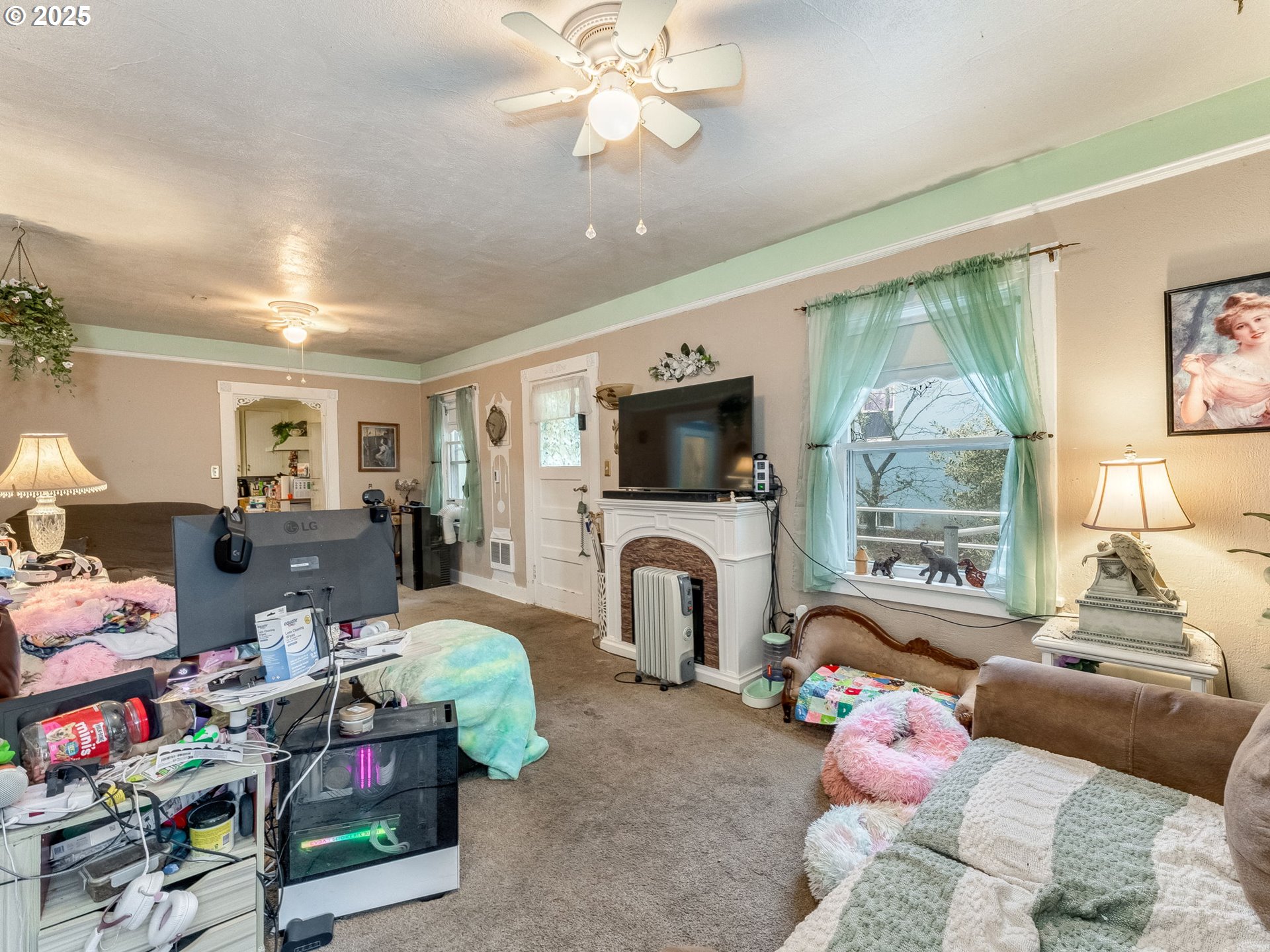 property viewer photo 5