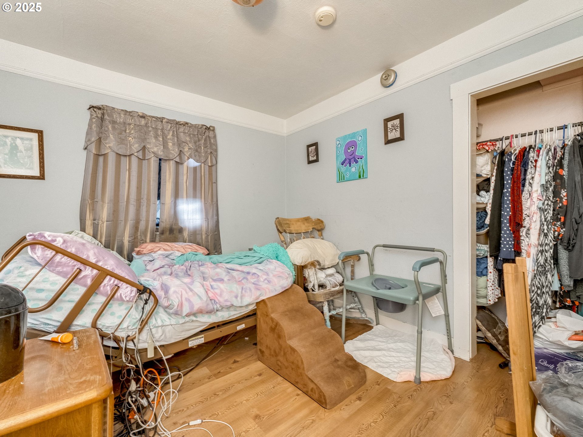 property viewer photo 6
