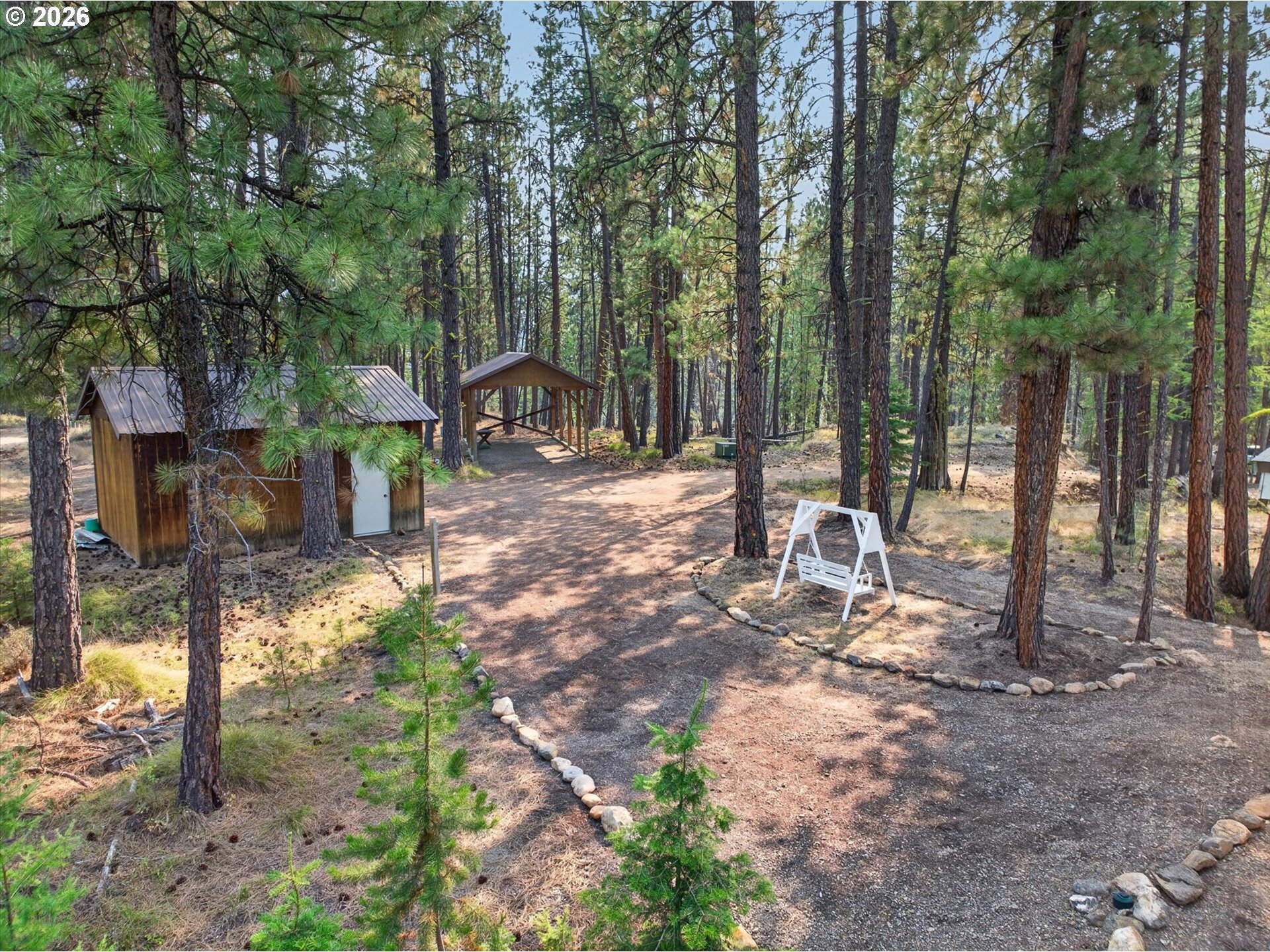 main property photo 8
