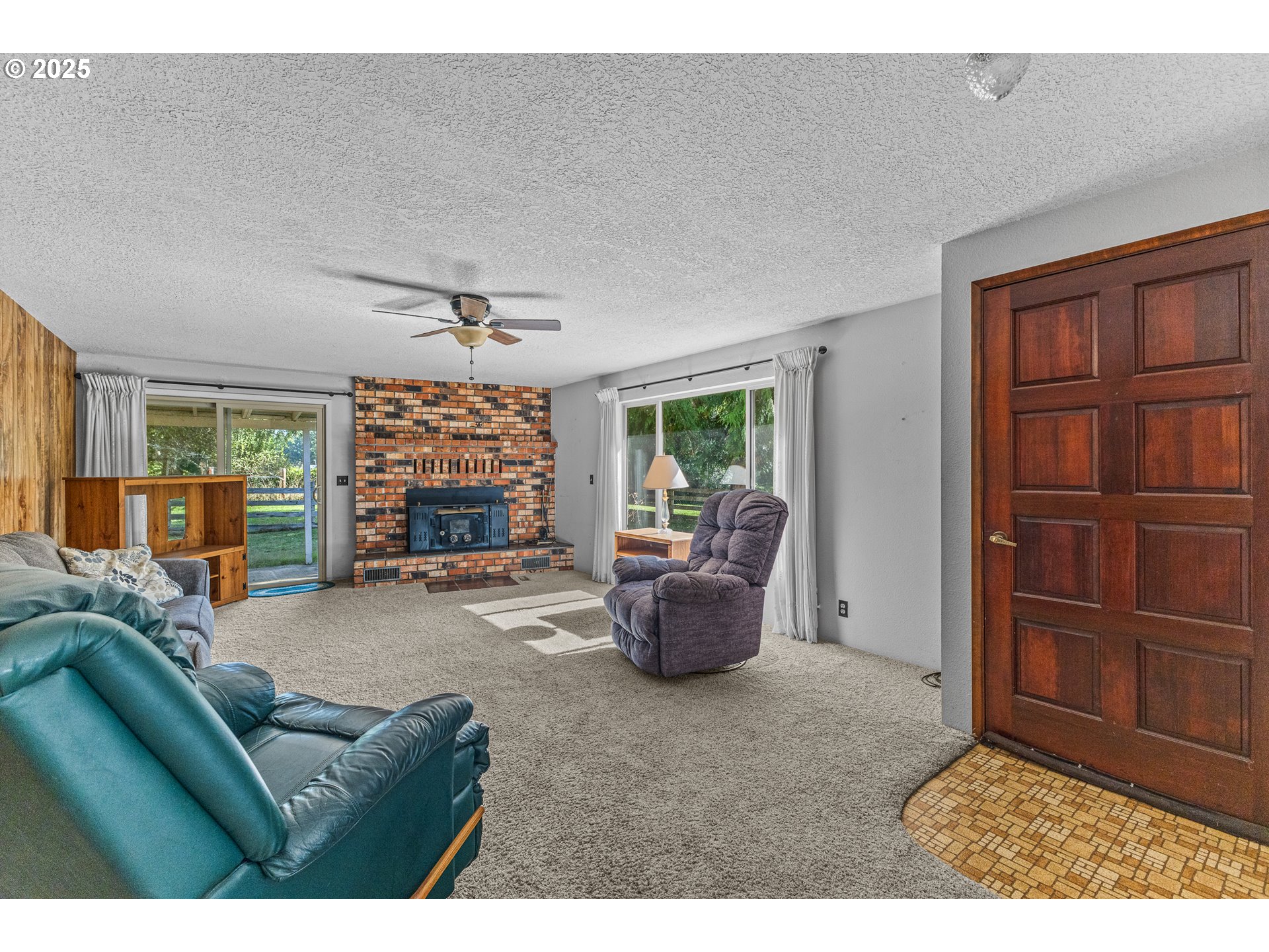 property viewer photo 10