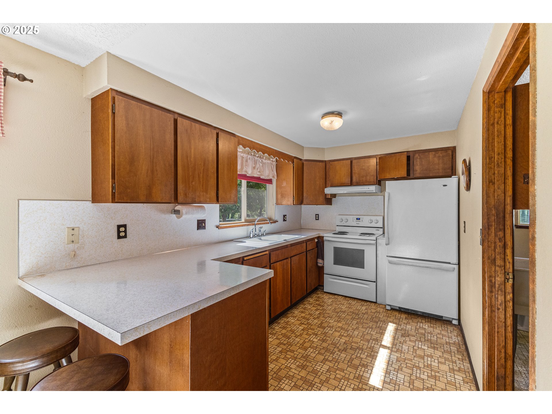 property viewer photo 14