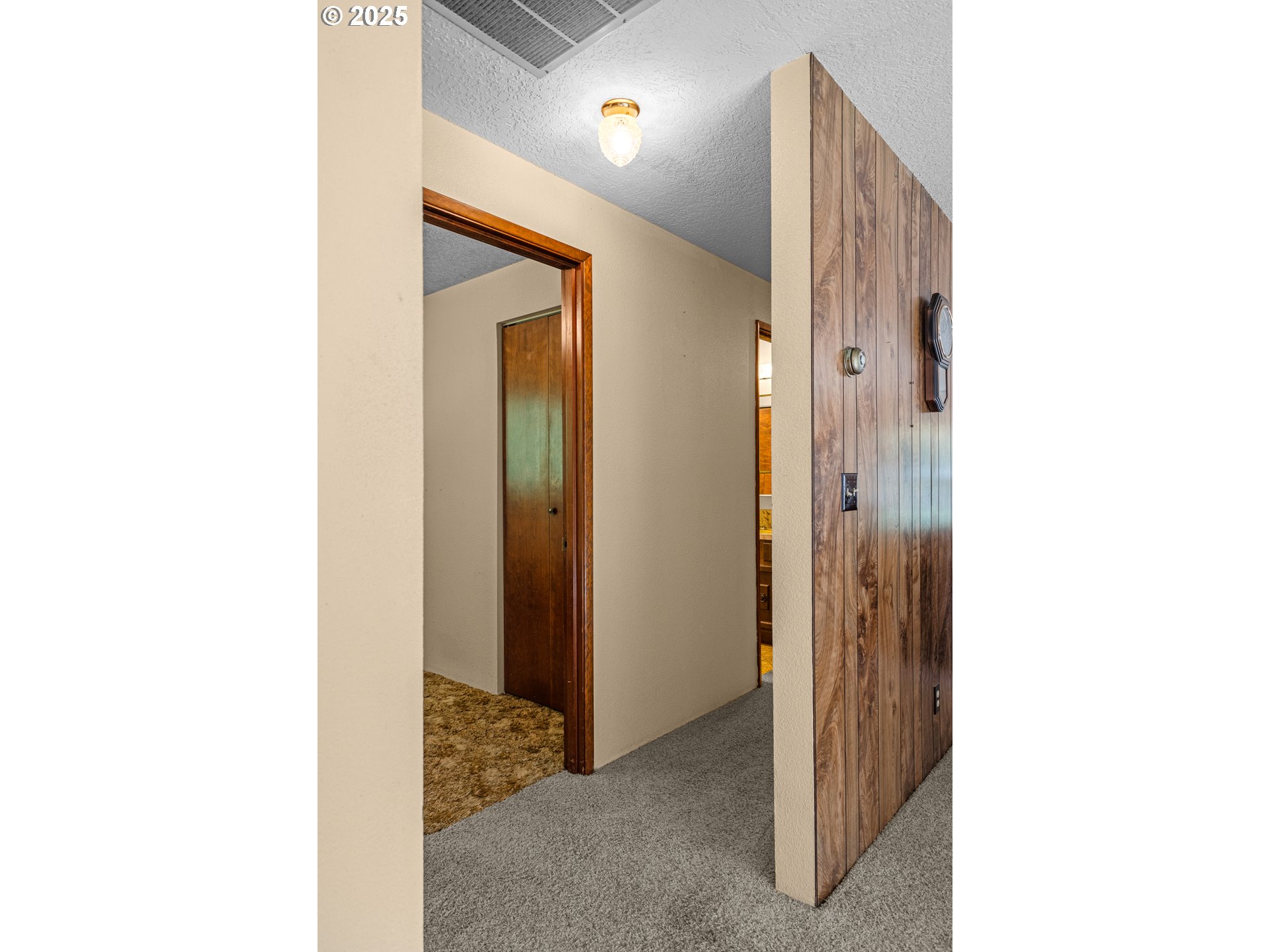 property viewer photo 17