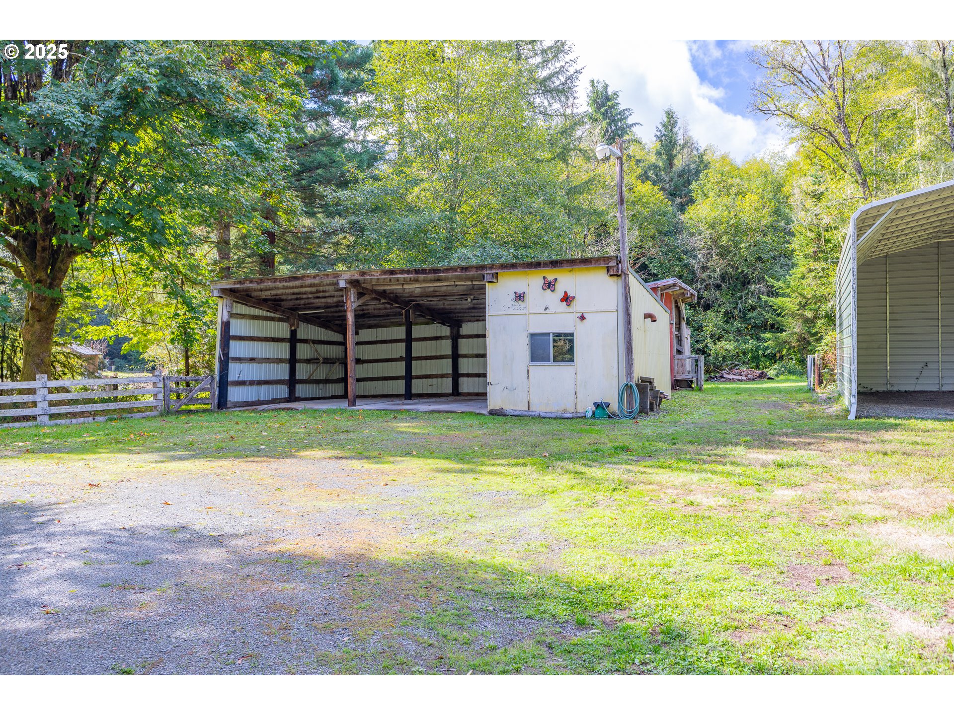 property viewer photo 34