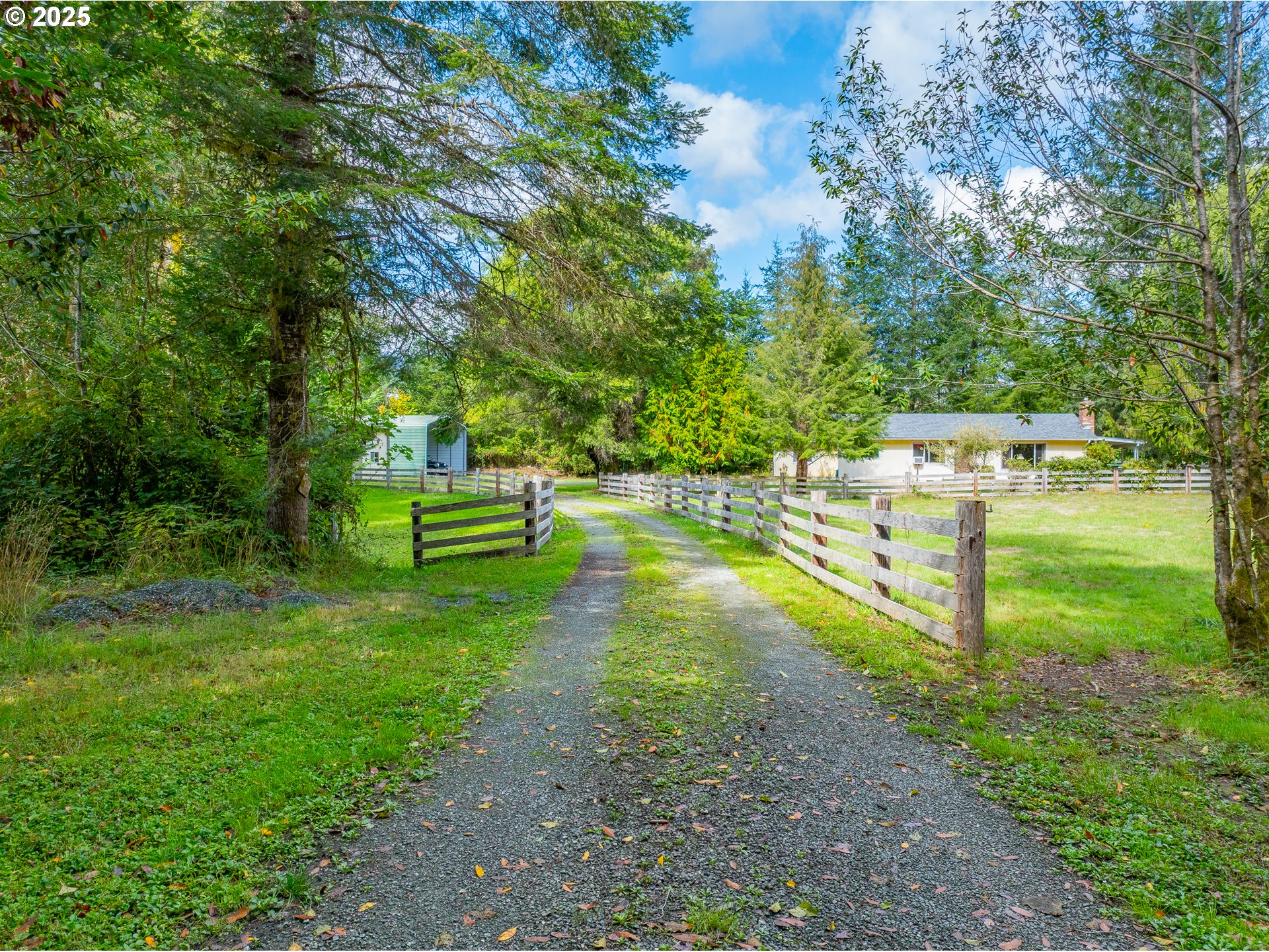 property viewer photo 5