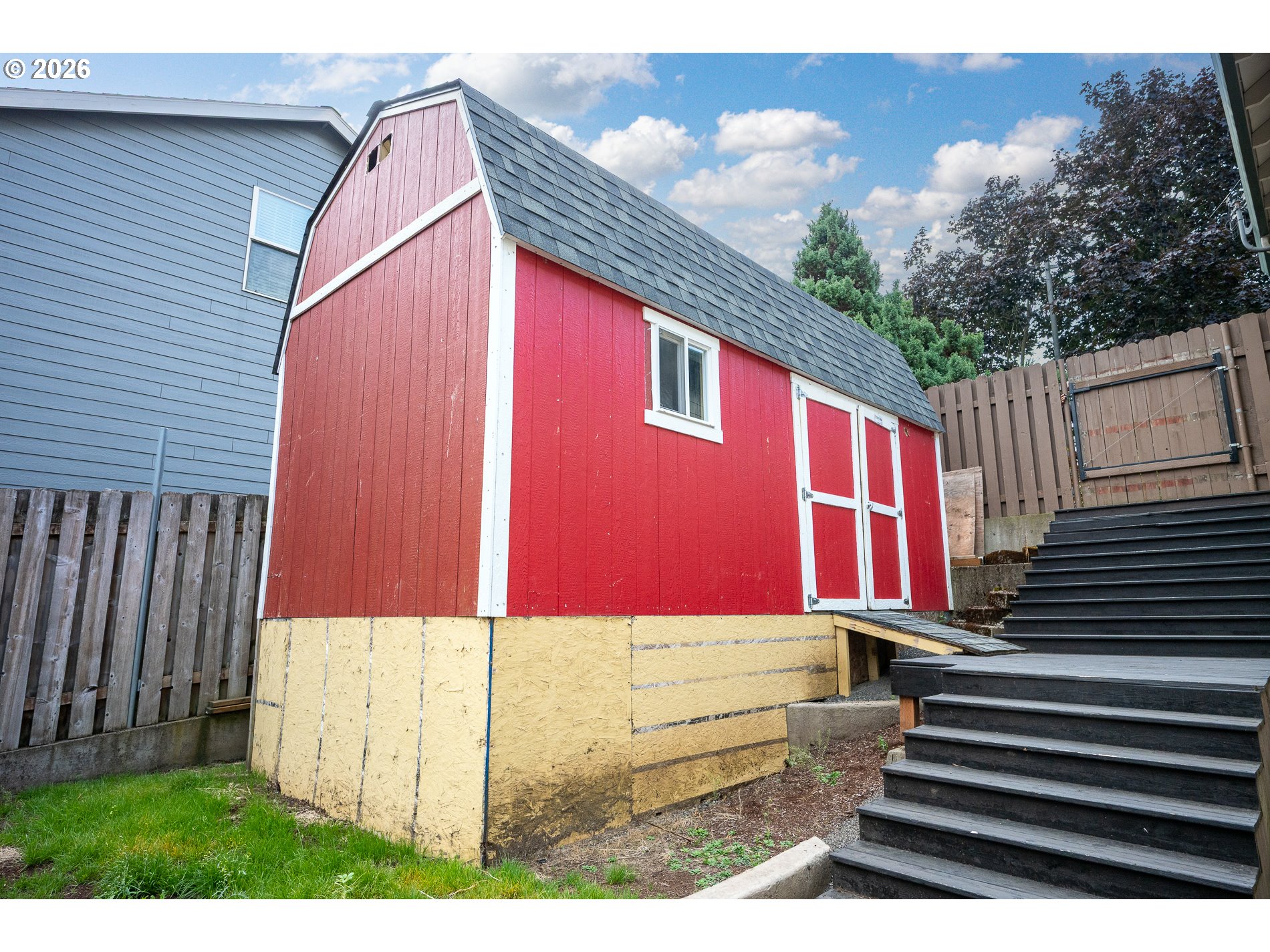 main property photo 35