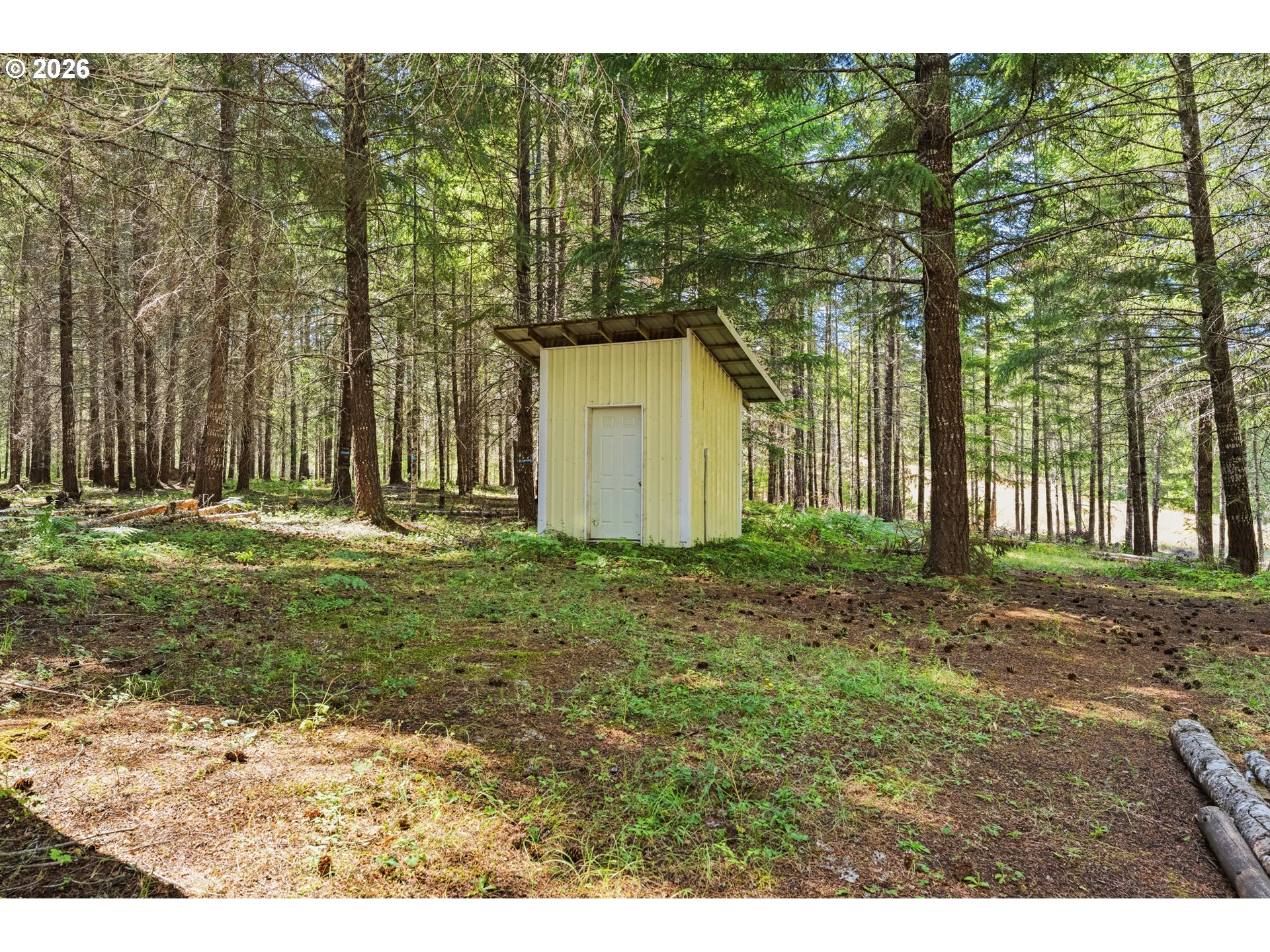 main property photo 36