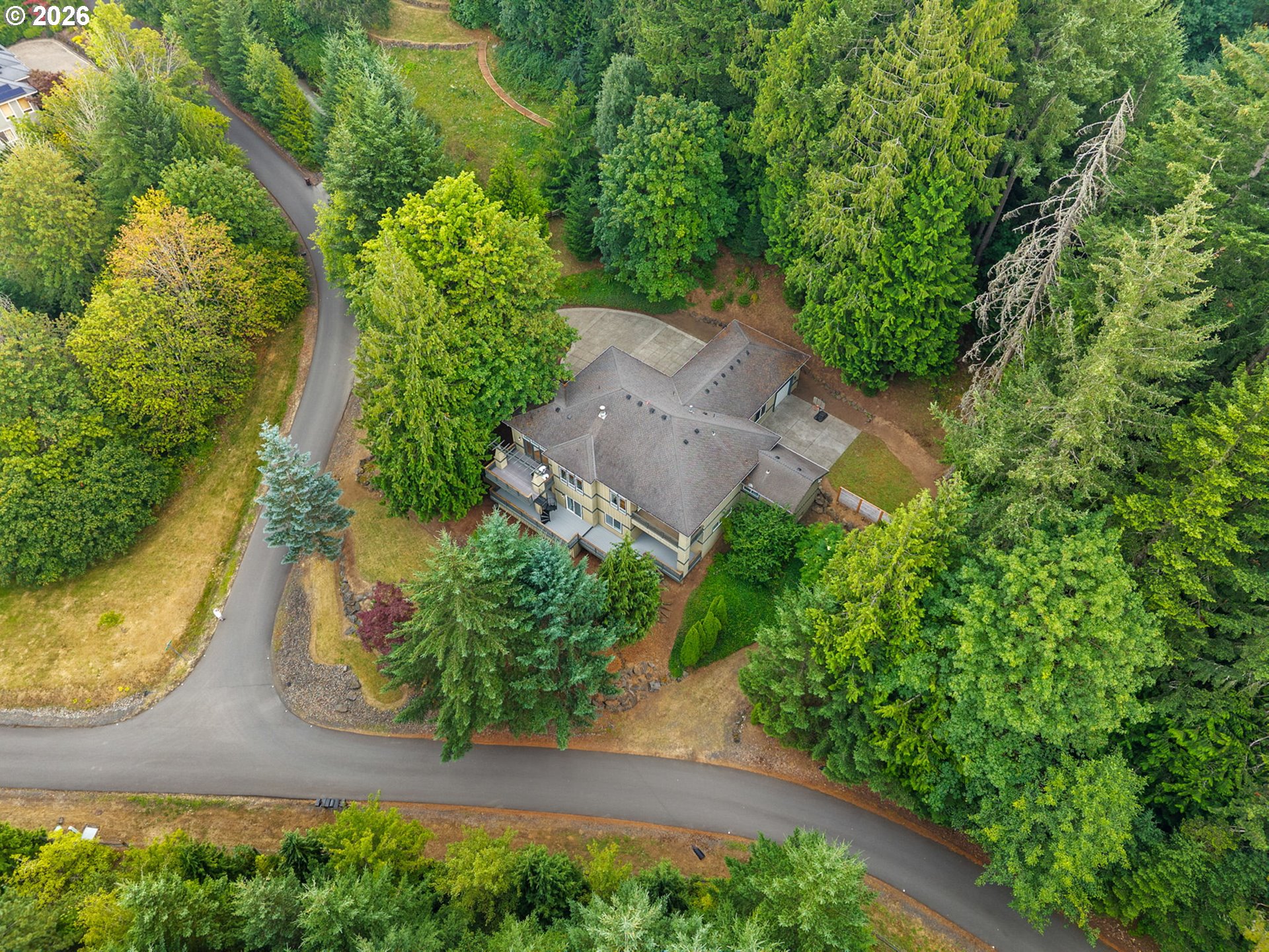 main property photo 47