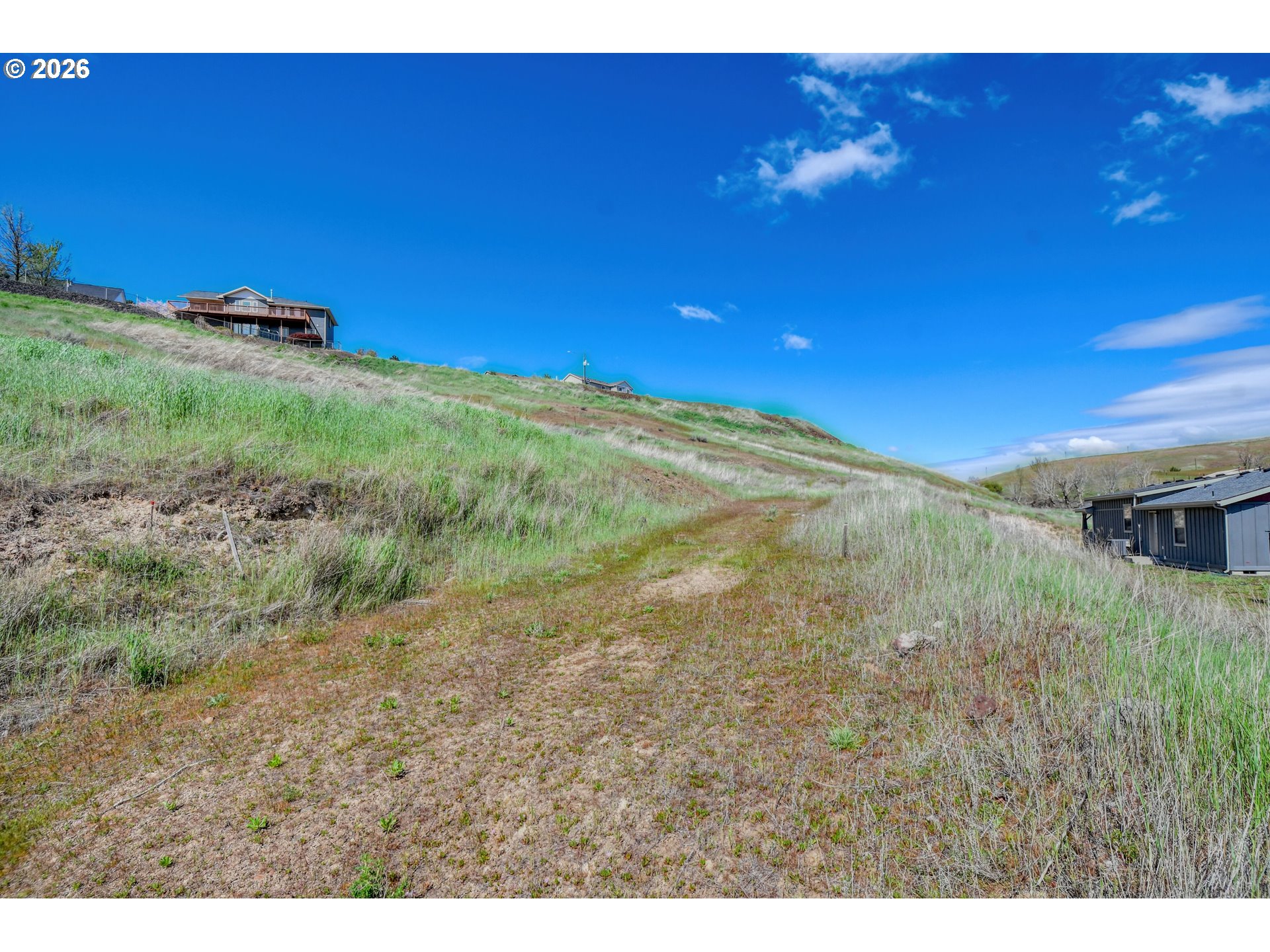 main property photo 47