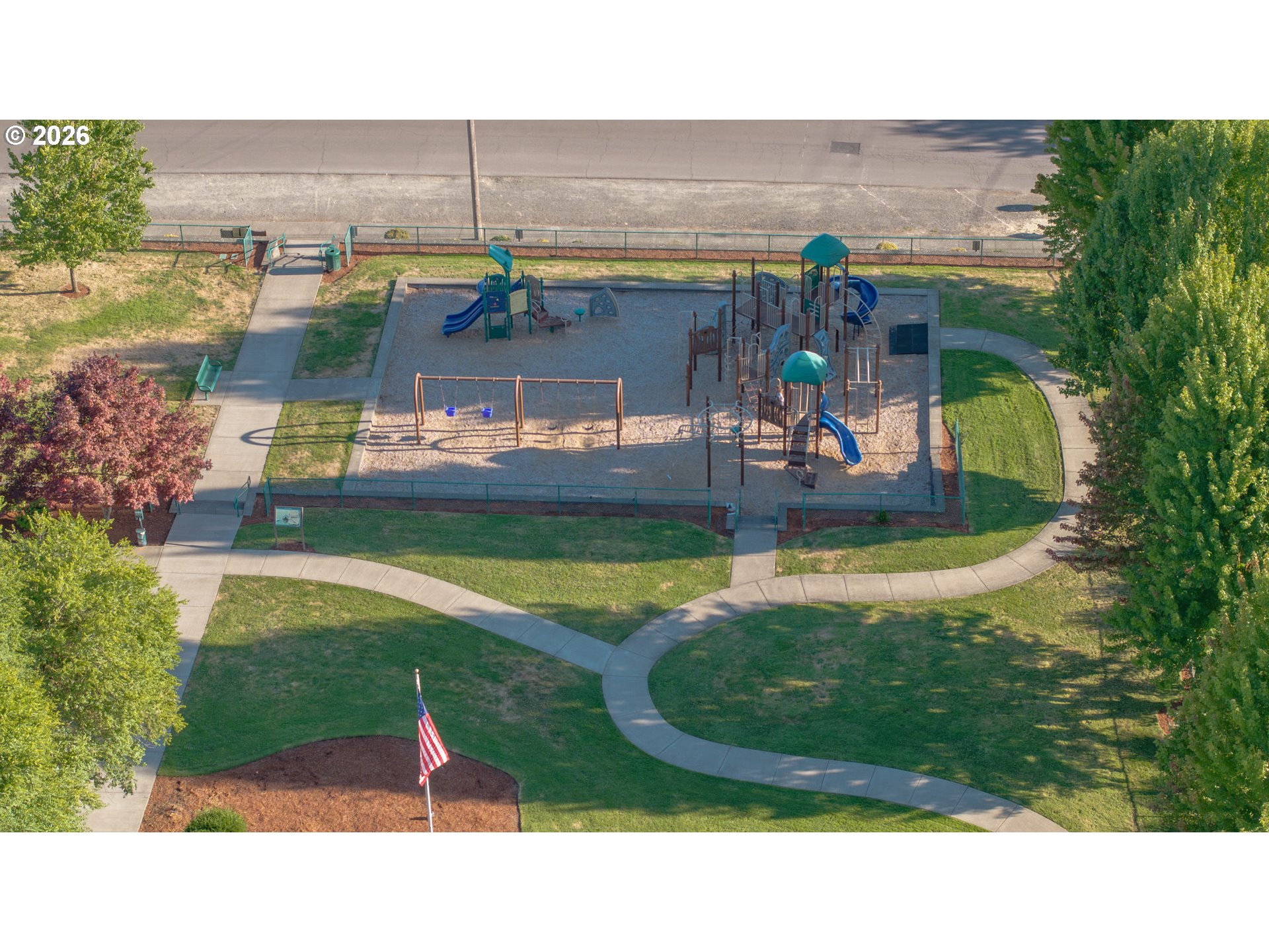 main property photo 44