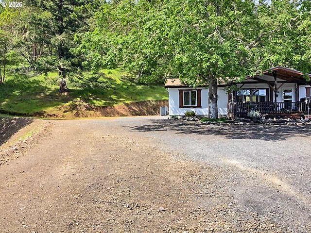 main property photo 27