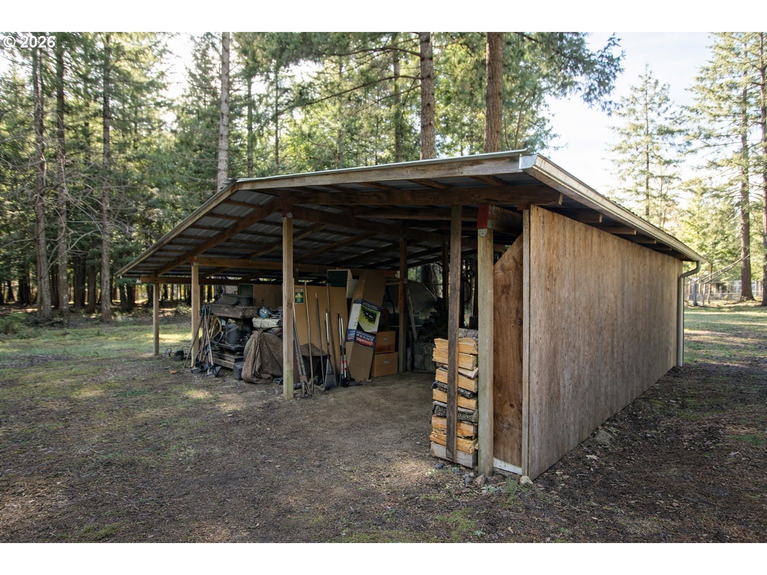 property viewer photo 18