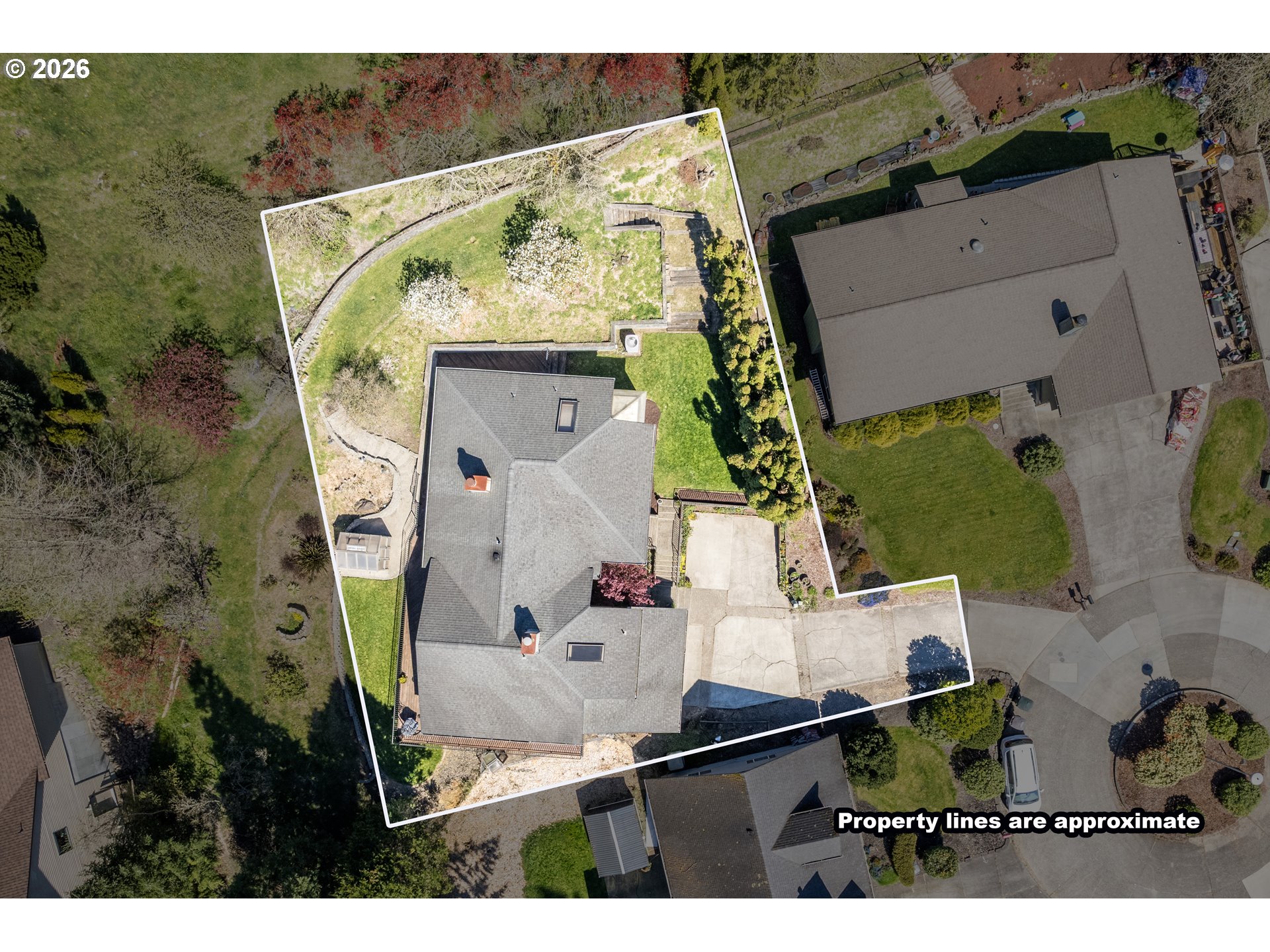 main property photo 40
