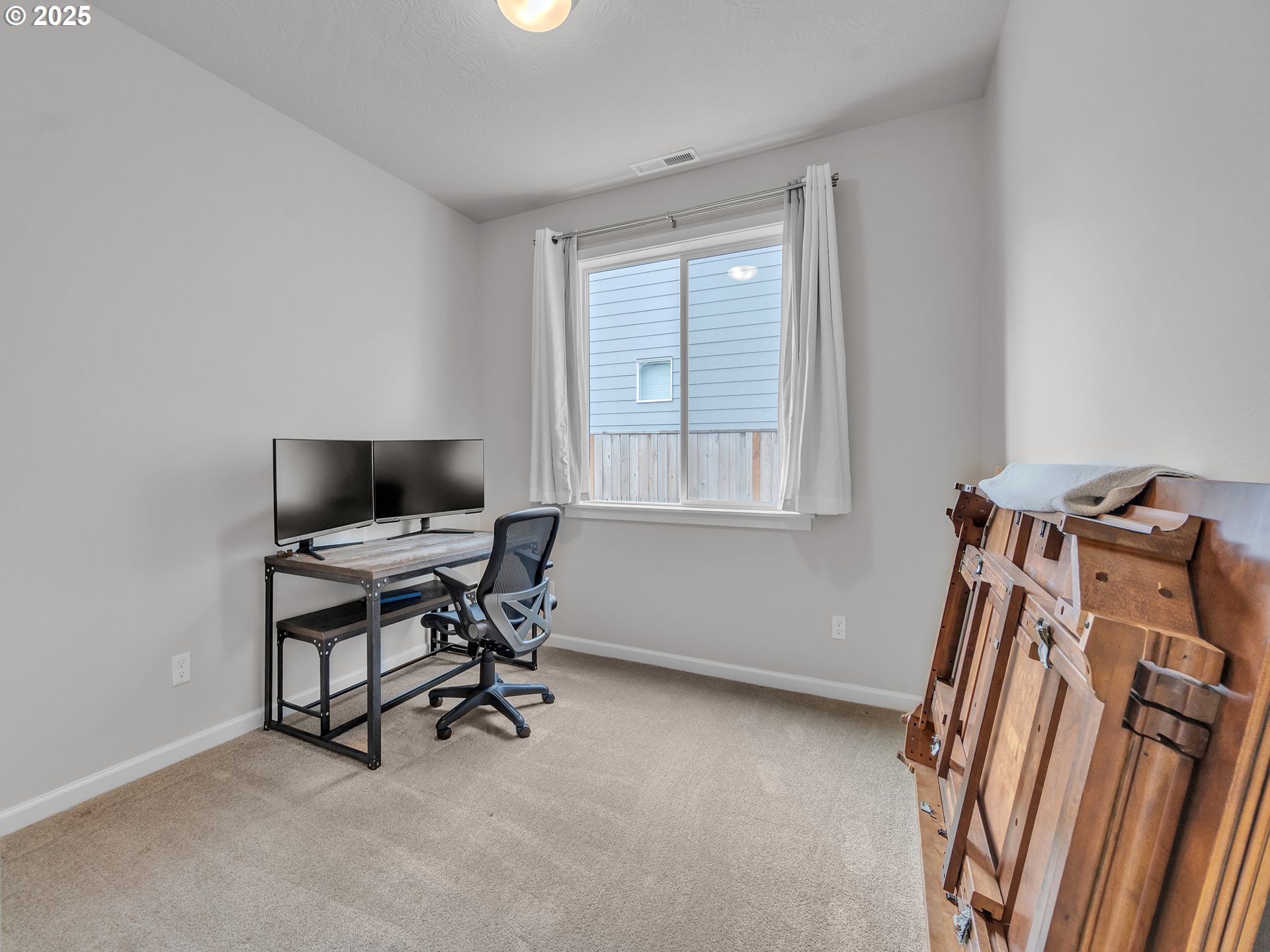 property viewer photo 14